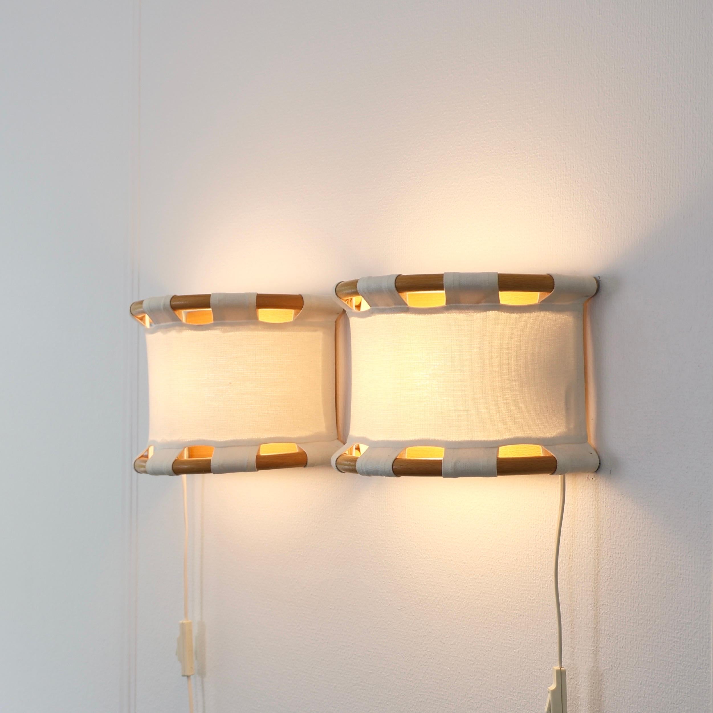 Wood & Canvas Sconces by Anna Ehrner for Atelje Lyktan, 1980s, Sweden In Good Condition For Sale In Værløse, DK