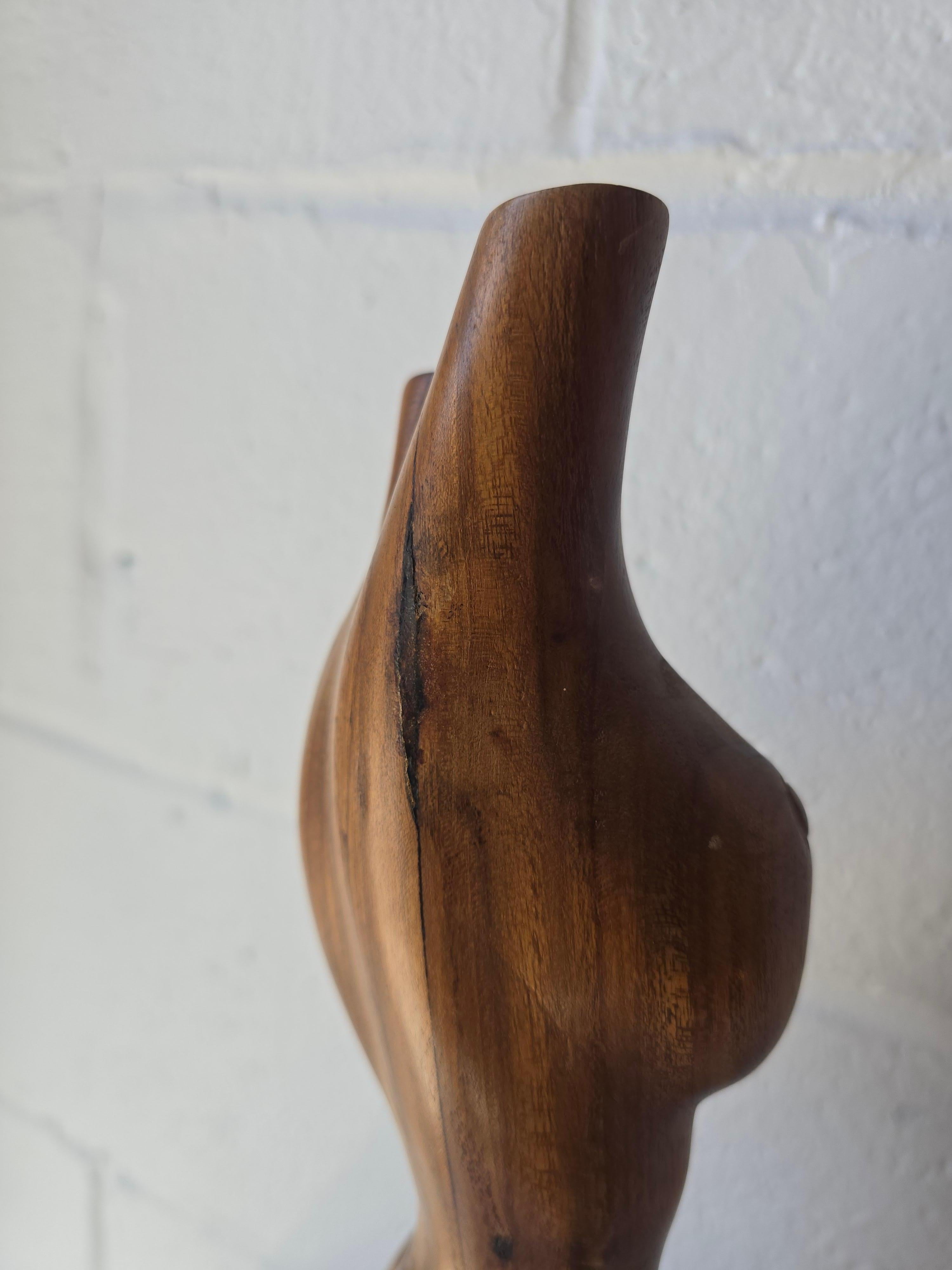 Scultura di figura femminile scolpita in Wood in vendita 2