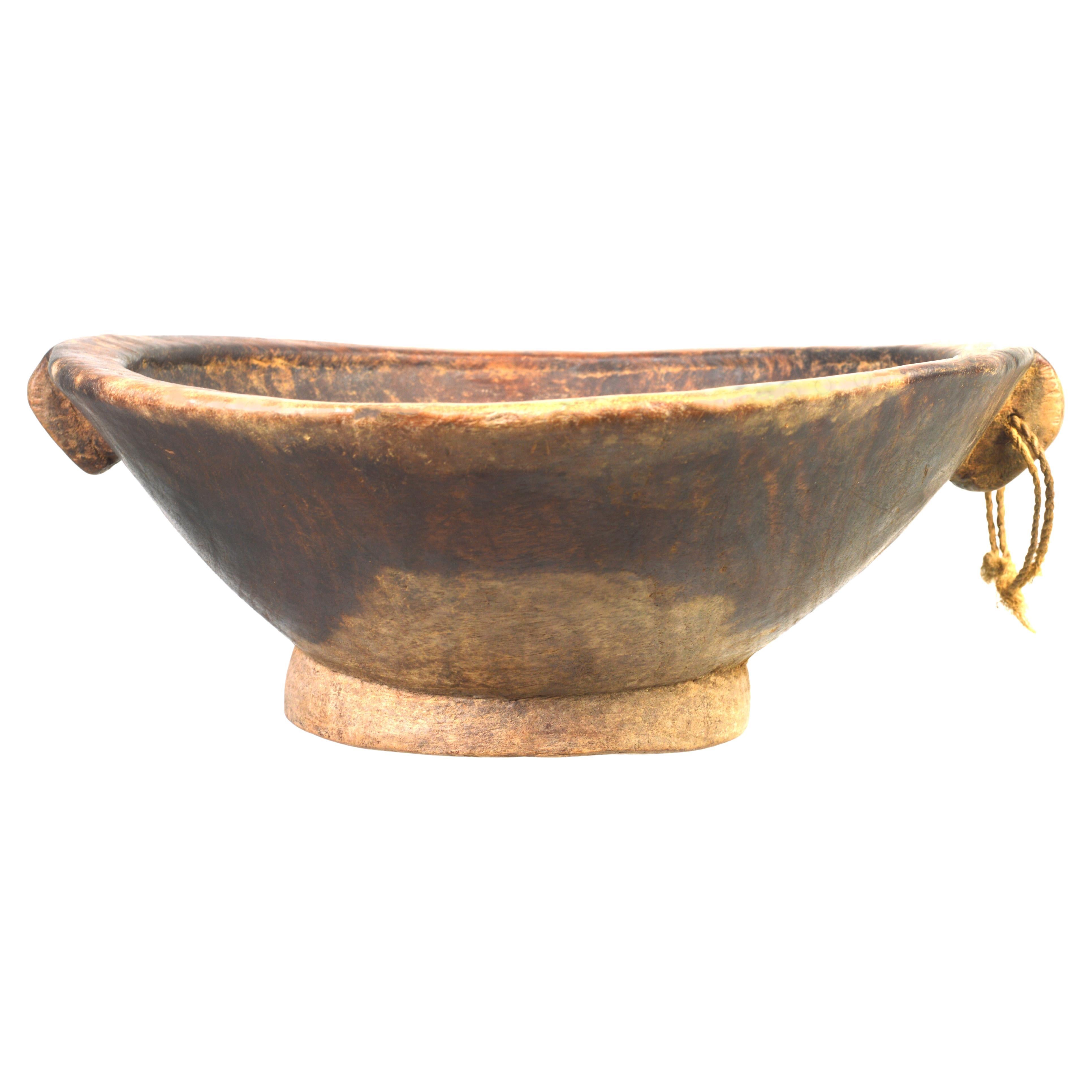 Wood-Carved Somali Serving Bowl For Sale