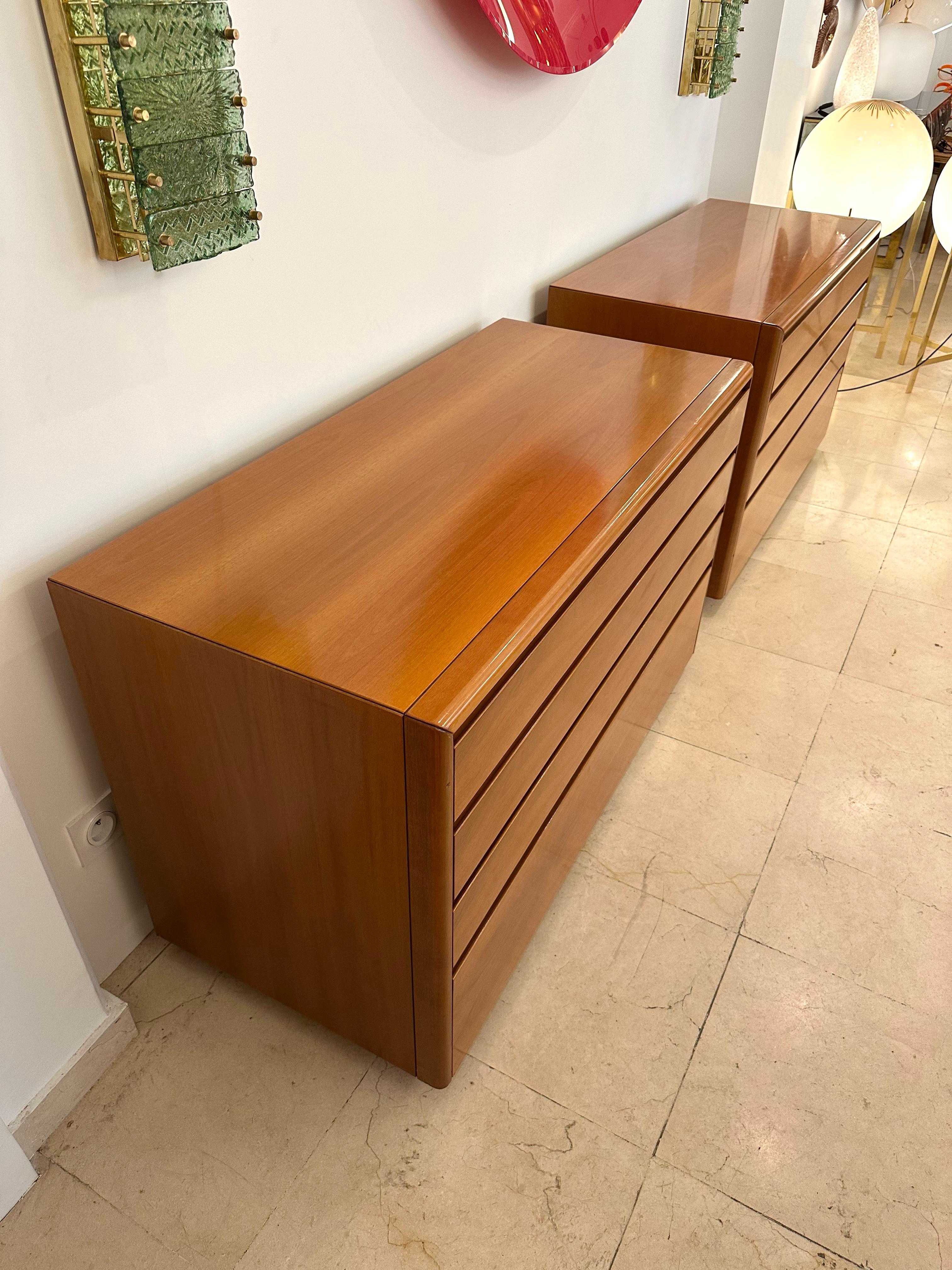 Wood Chest of Drawers by Luigi Saccardo for Gasparello. Italy, 1970s en vente 1
