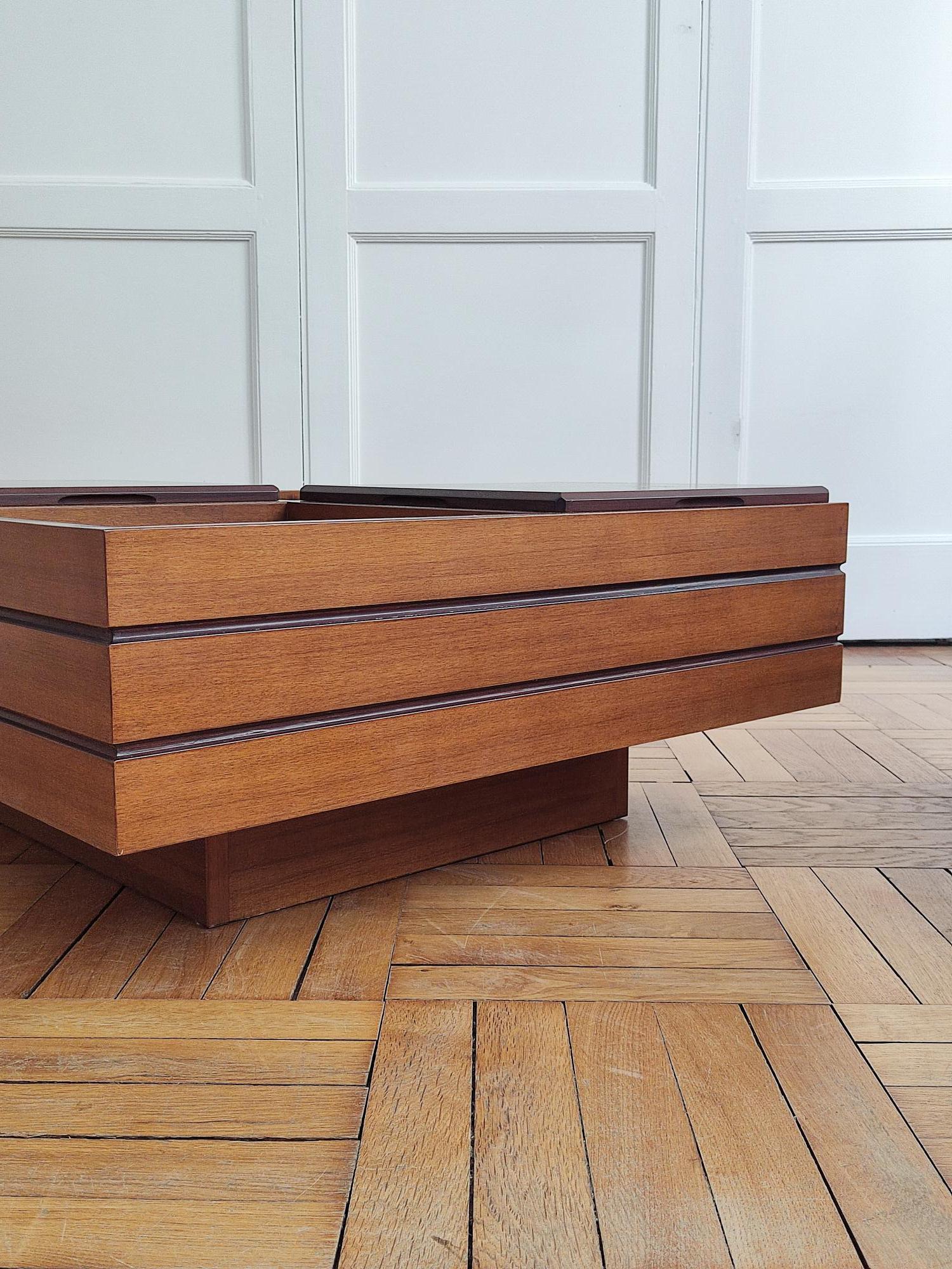 Wood coffee table - Carlo Hauner - Italy 60s 7