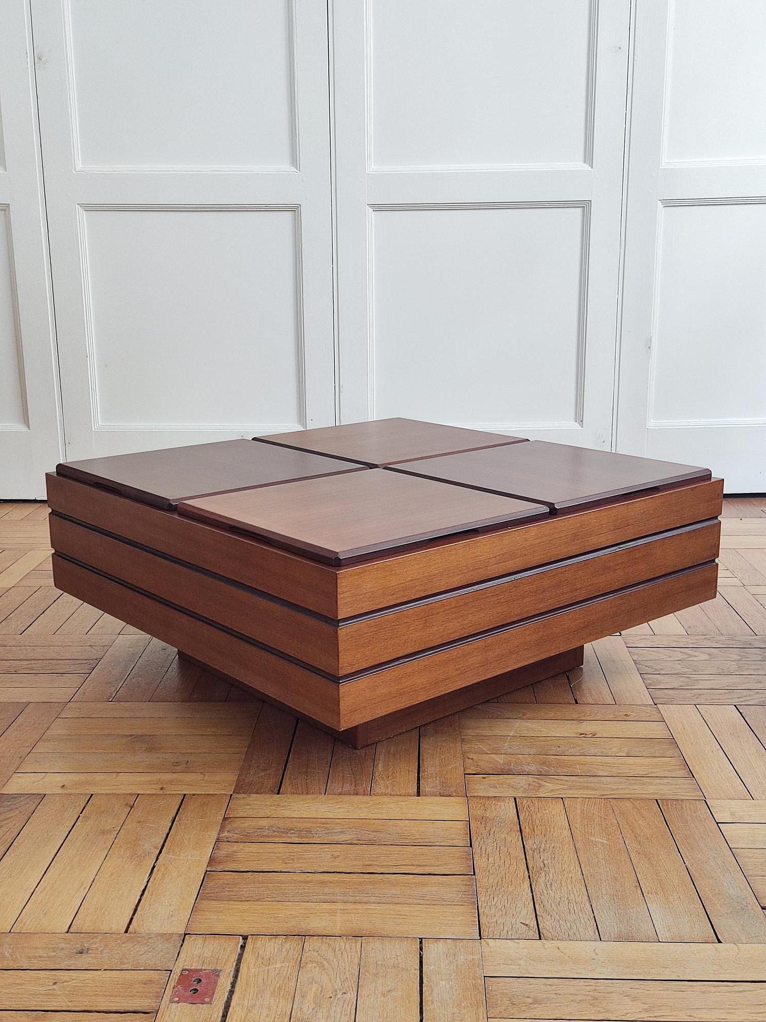20th Century Wood coffee table - Carlo Hauner - Italy 60s