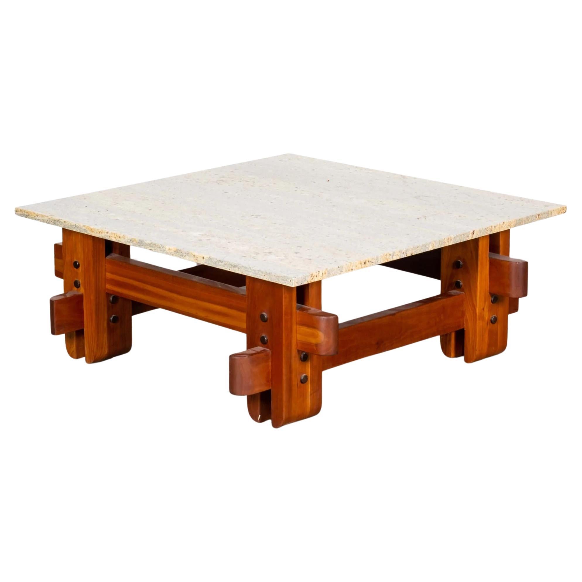Table basse en Wood avec plateau en granit en vente