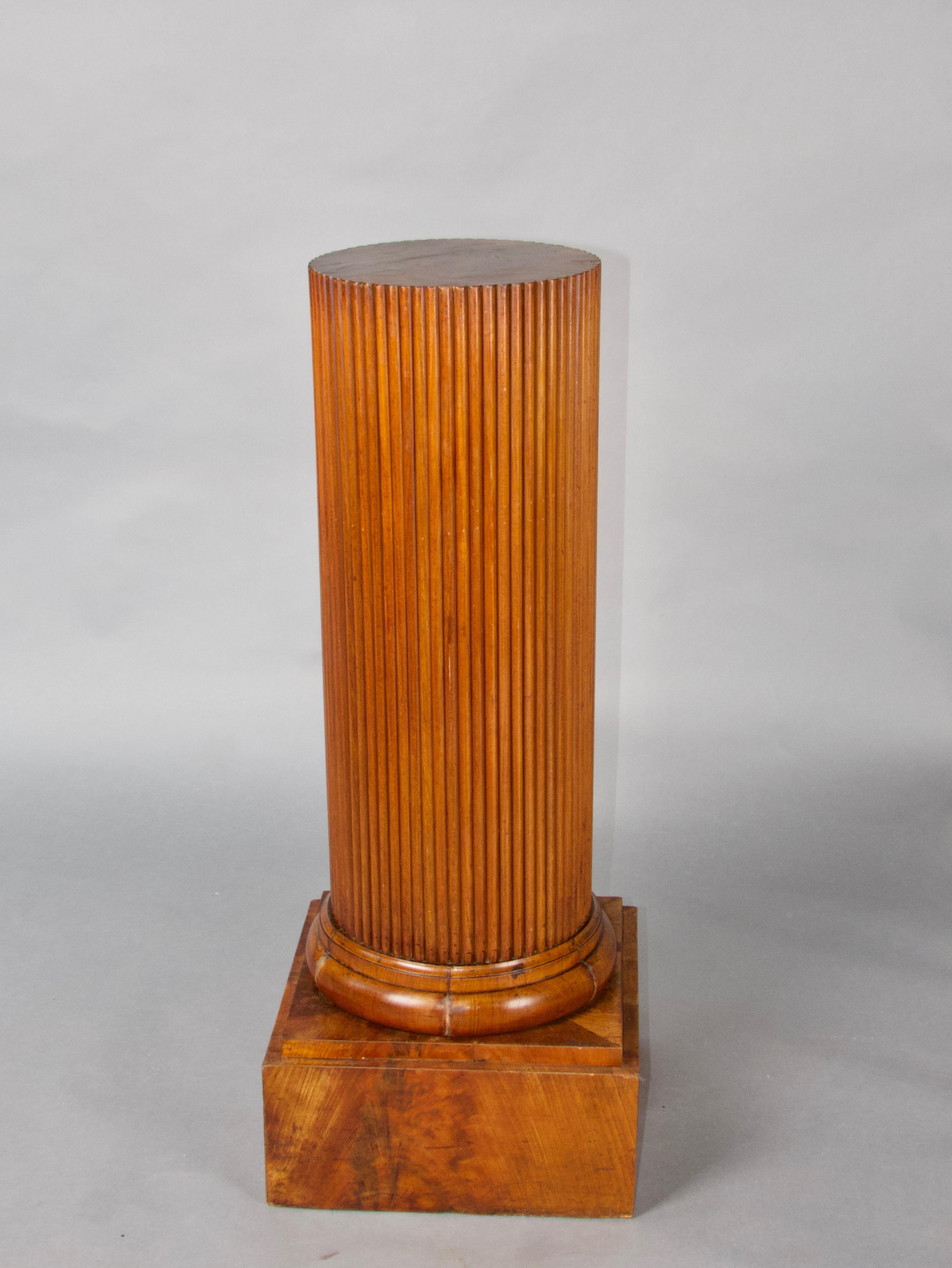 Colonne en Wood Bon état - En vente à grand Lancy, CH
