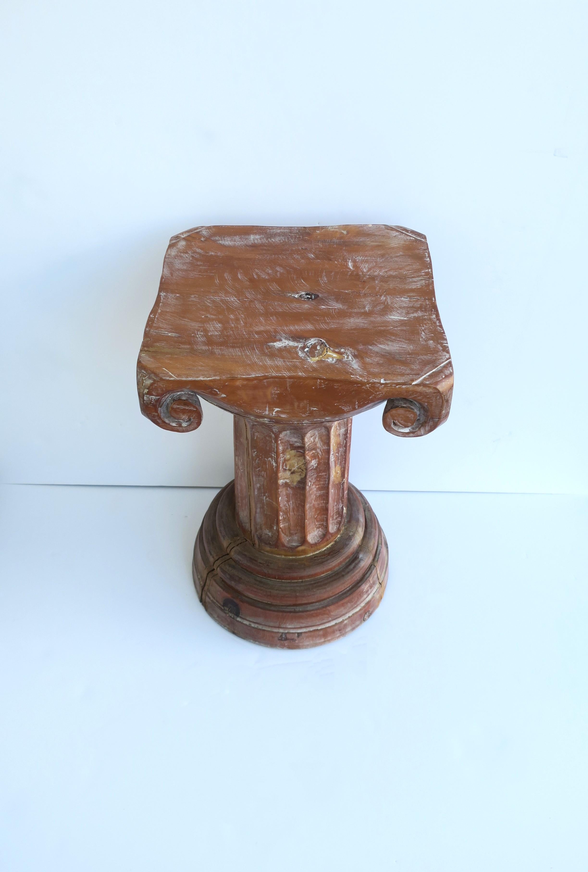 20th Century Wood Column Pedestal Table Neoclassical for Sculpture or Cocktail For Sale