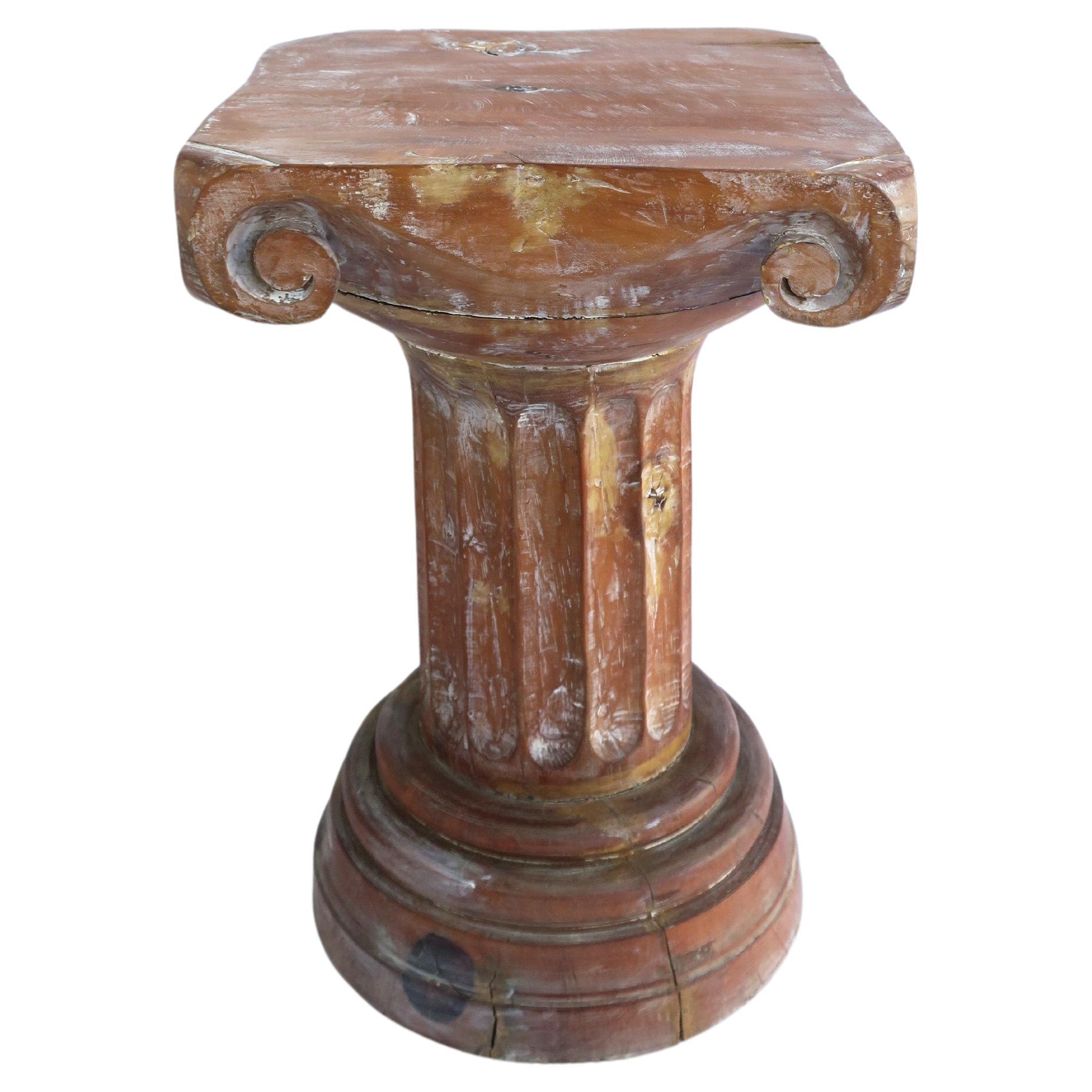 Neoklassizistischer Säulentisch aus Holz auf Sockeltisch für Skulptur oder Cocktail im Angebot