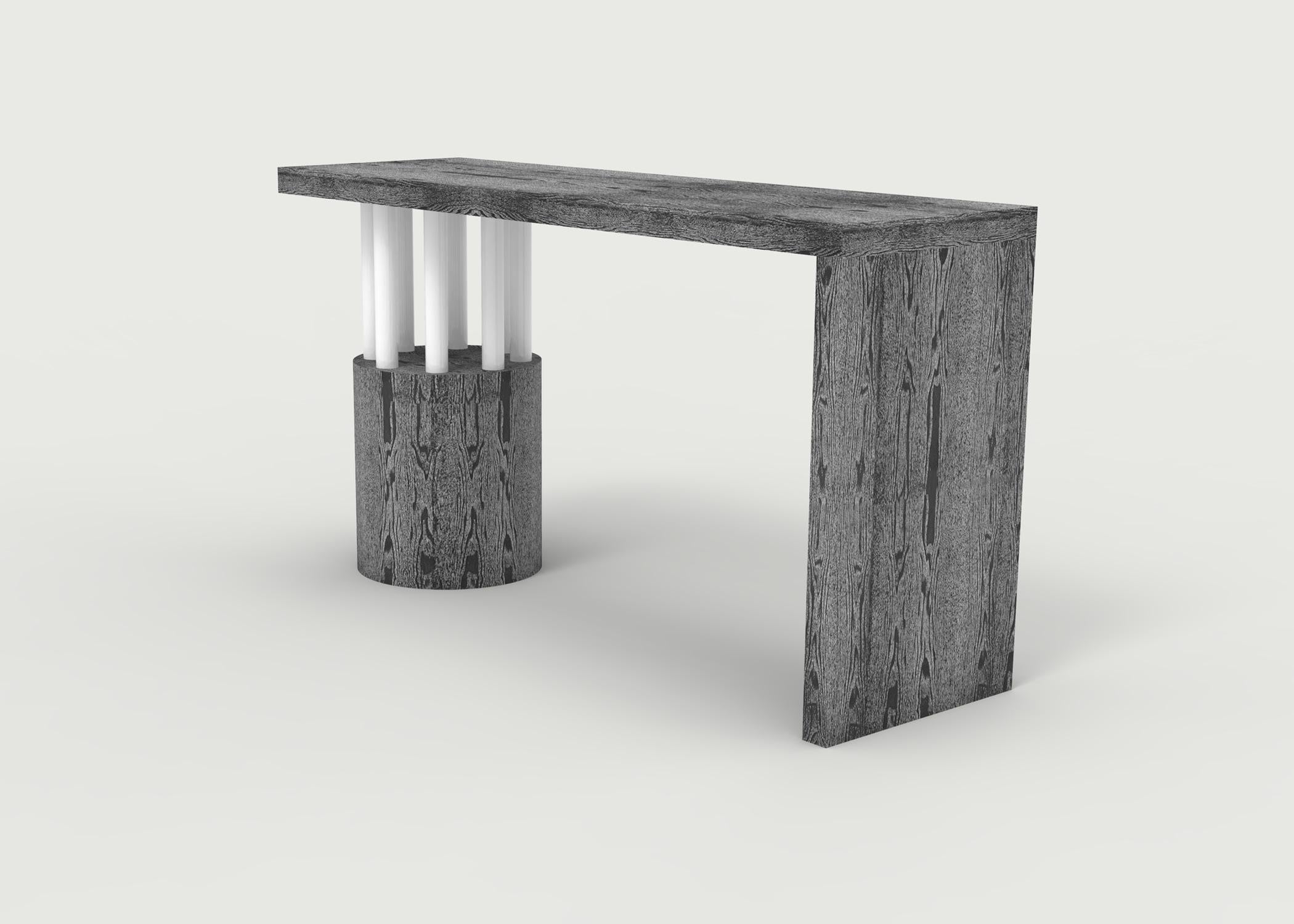 Table console en bois avec plateau massif et base ronde avec poteaux en vente 4