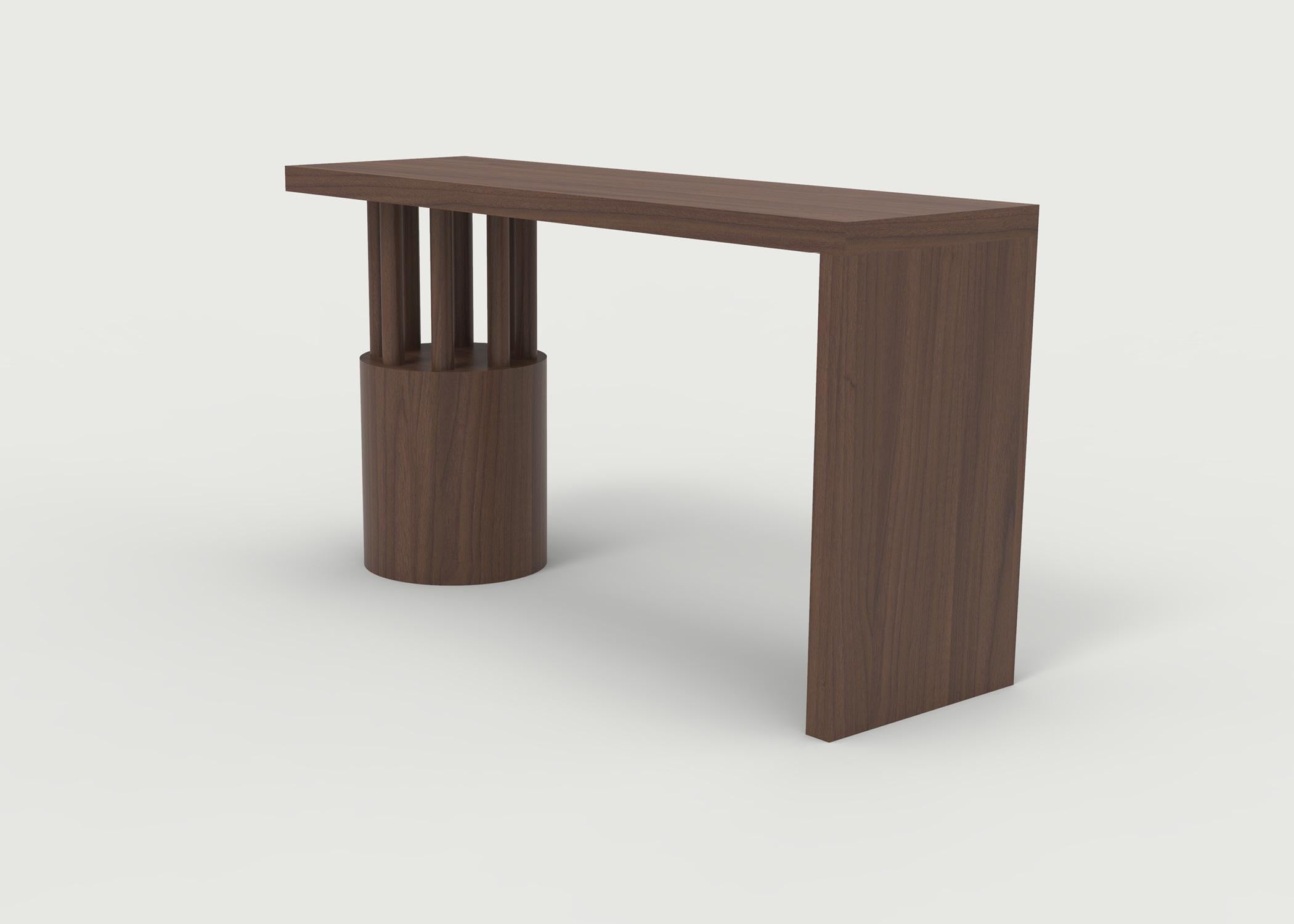 Table console en bois avec plateau massif et base ronde avec poteaux Neuf - En vente à Brooklyn, NY