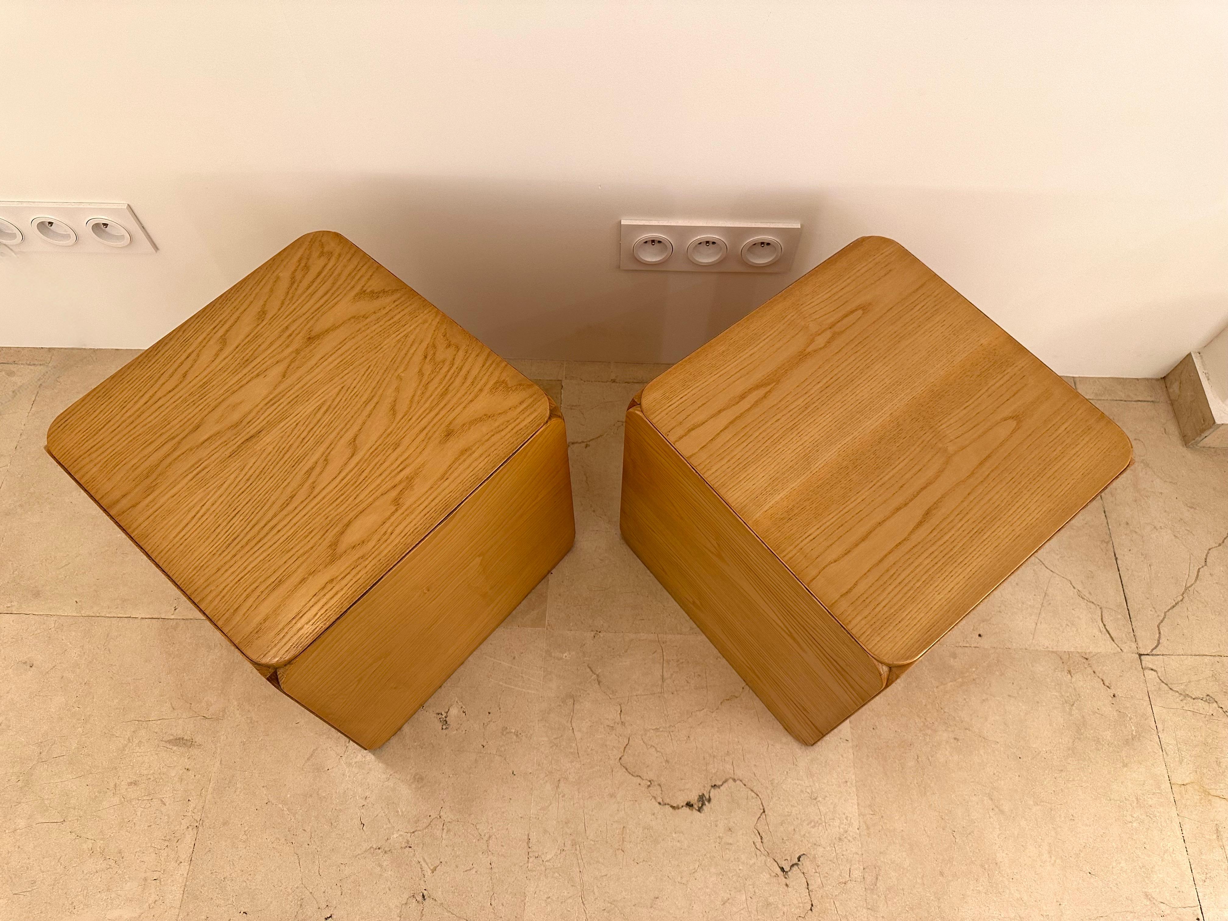 Wood Cube Stool Samara by Derk Jan de Vries for Maisa di Seveso. Italy, 1970s In Good Condition For Sale In SAINT-OUEN, FR