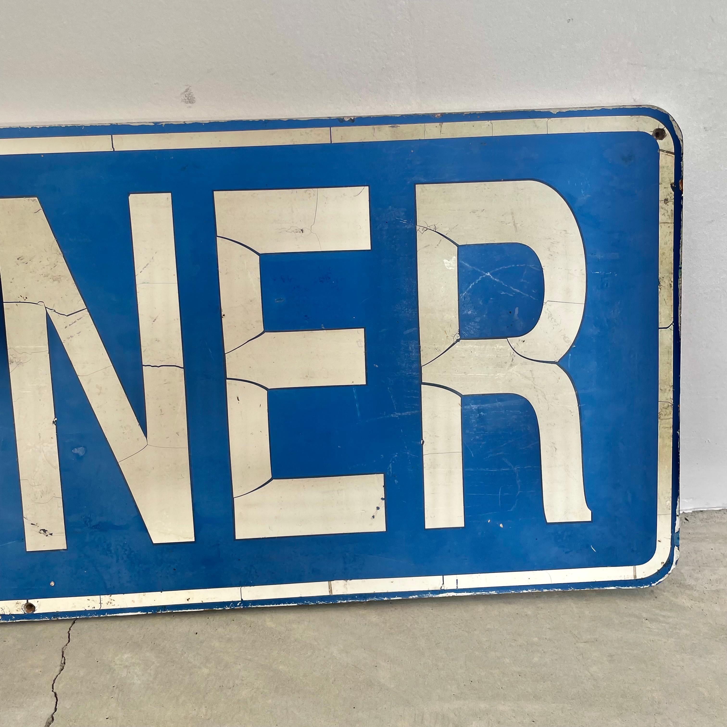 Wood 'Dinner' Sign, 1980s USA In Good Condition For Sale In Los Angeles, CA