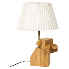 DOGGY-Tischlampe aus Holz mit weißem Stoffschirm, handgefertigt, Hartholz