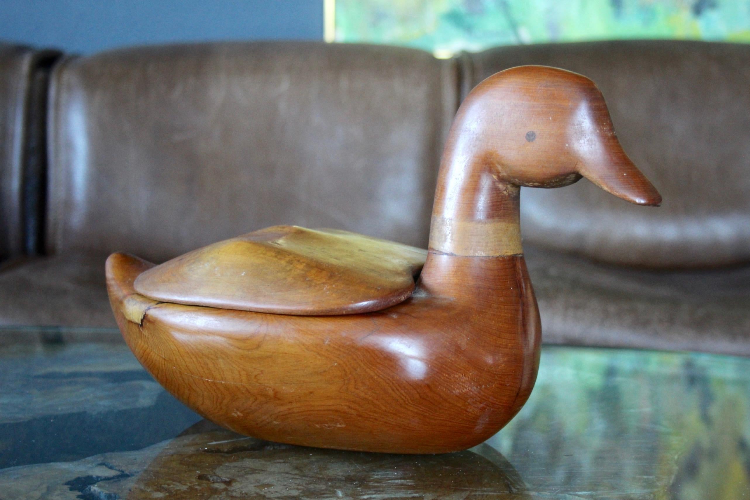 European Wood duck decorative box For Sale
