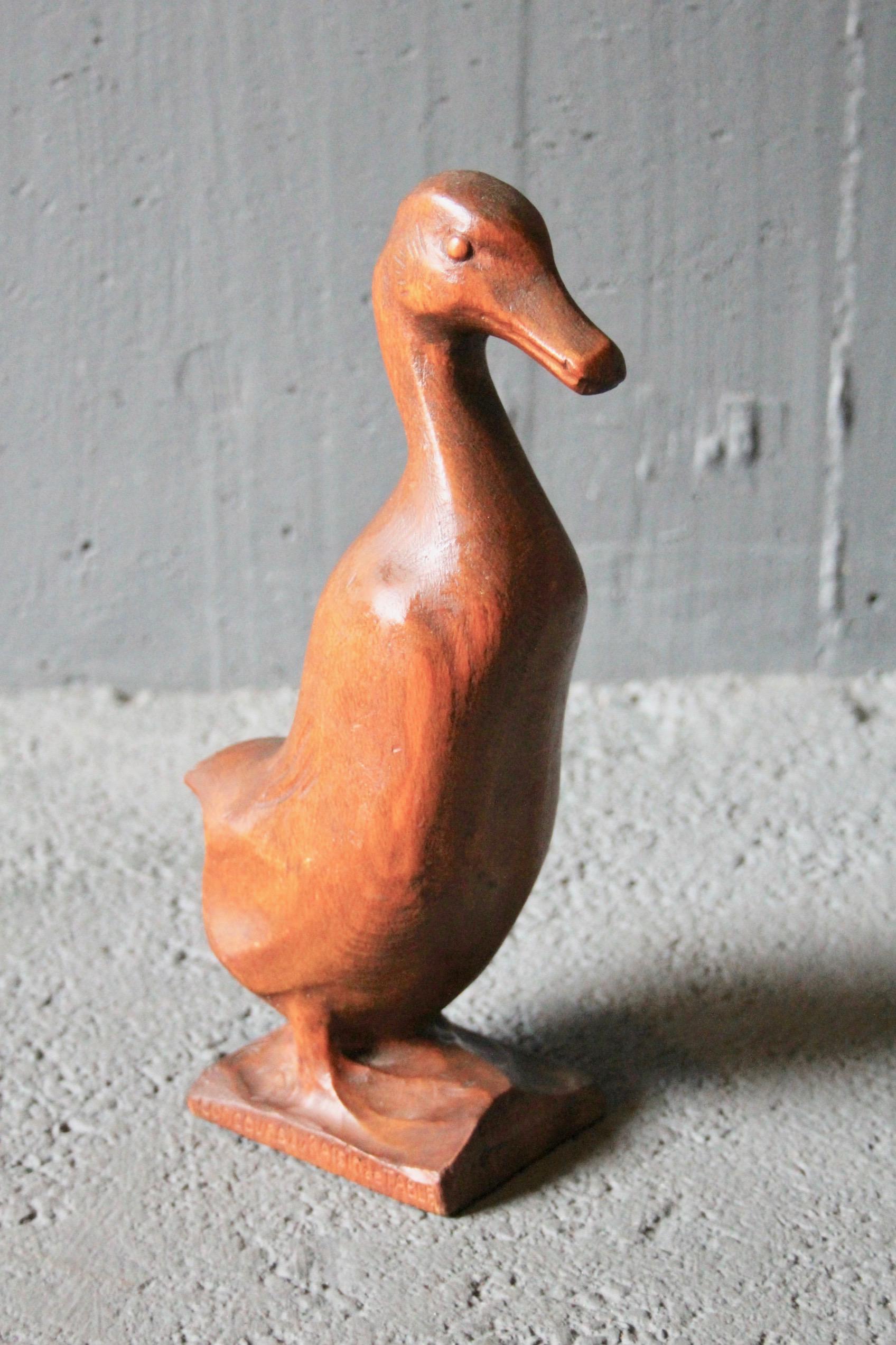 Holz-Duck-Skulptur 2