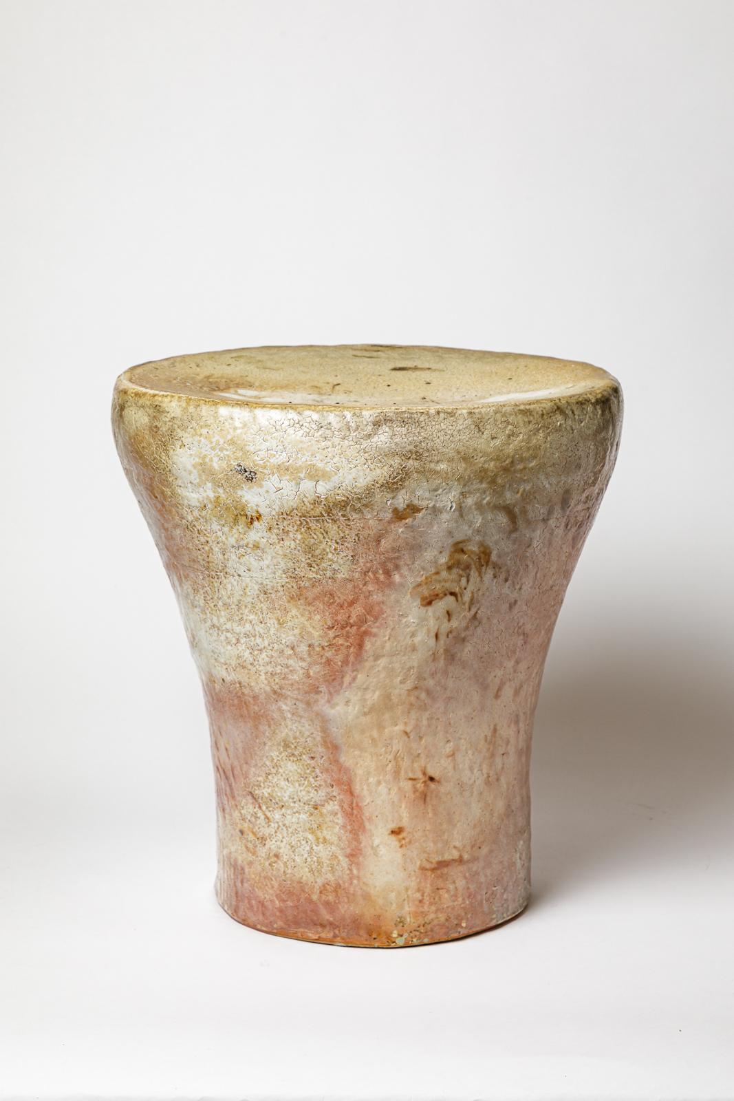 Holzkaminhocker aus Keramik von Mathilde Delas  Circa 2024. (Beaux Arts) im Angebot