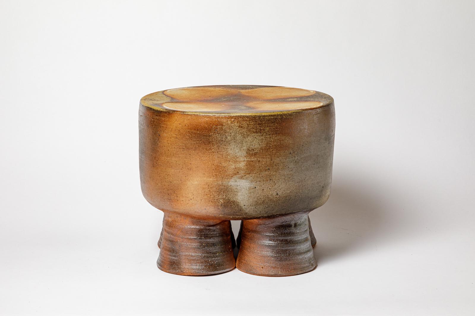 Beaux-Arts Tabouret ou table basse en céramique cuite au bois de Mia Jensen, 2024. en vente