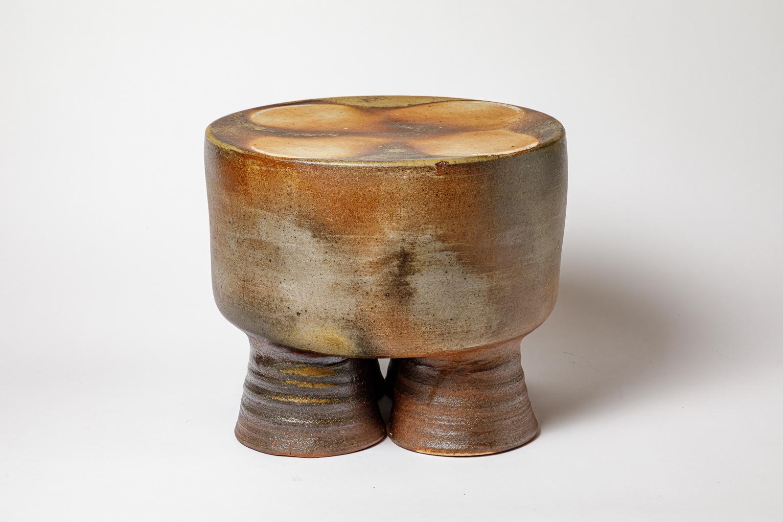 Tabouret ou table basse en céramique cuite au bois de Mia Jensen, 2024. Neuf - En vente à Saint-Ouen, FR