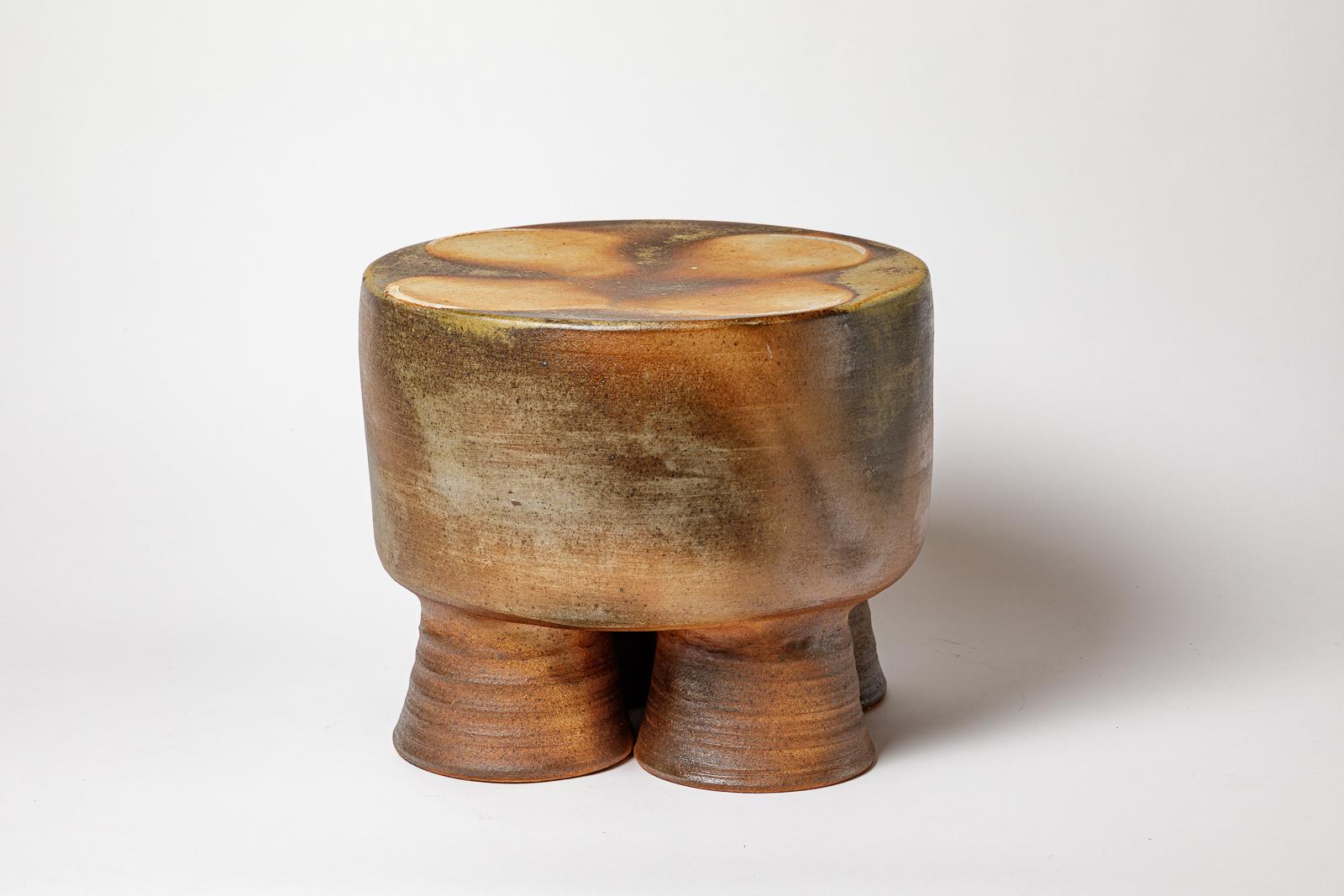 XXIe siècle et contemporain Tabouret ou table basse en céramique cuite au bois de Mia Jensen, 2024. en vente