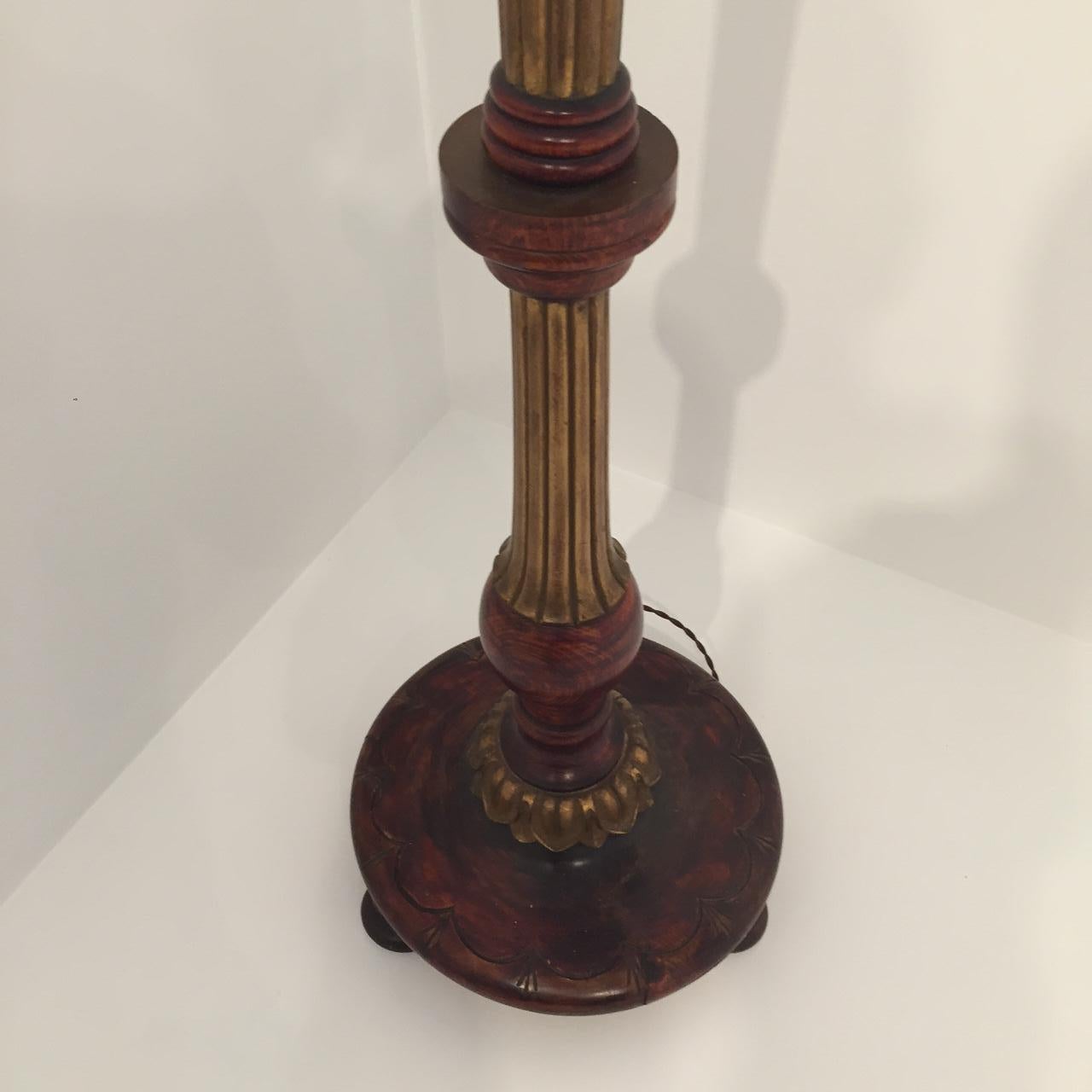 Wood Floor Lamp by Alfred Chambon (20. Jahrhundert) im Angebot