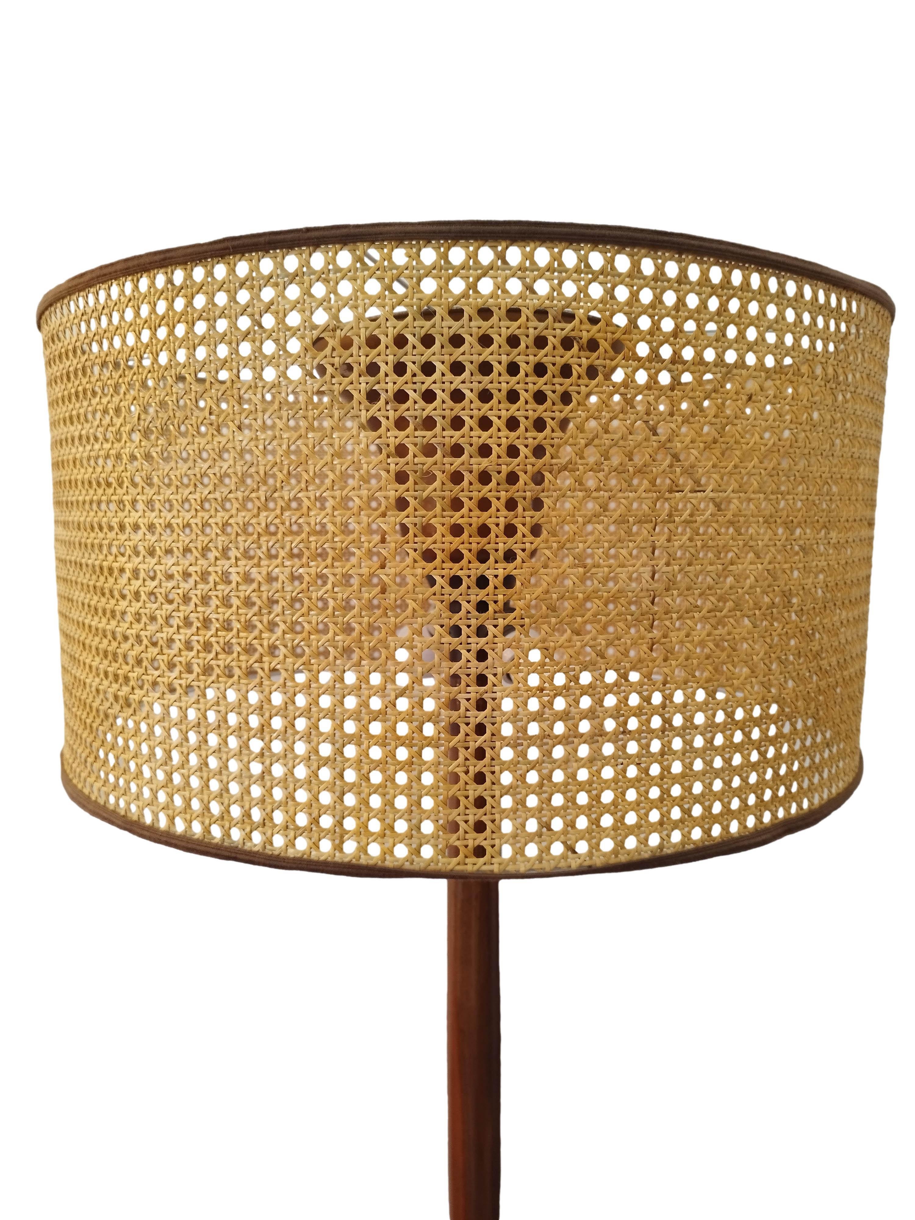 Beautiful floor lamp made of turned cherry wood and Vienna straw shade, Italian production 1950s.