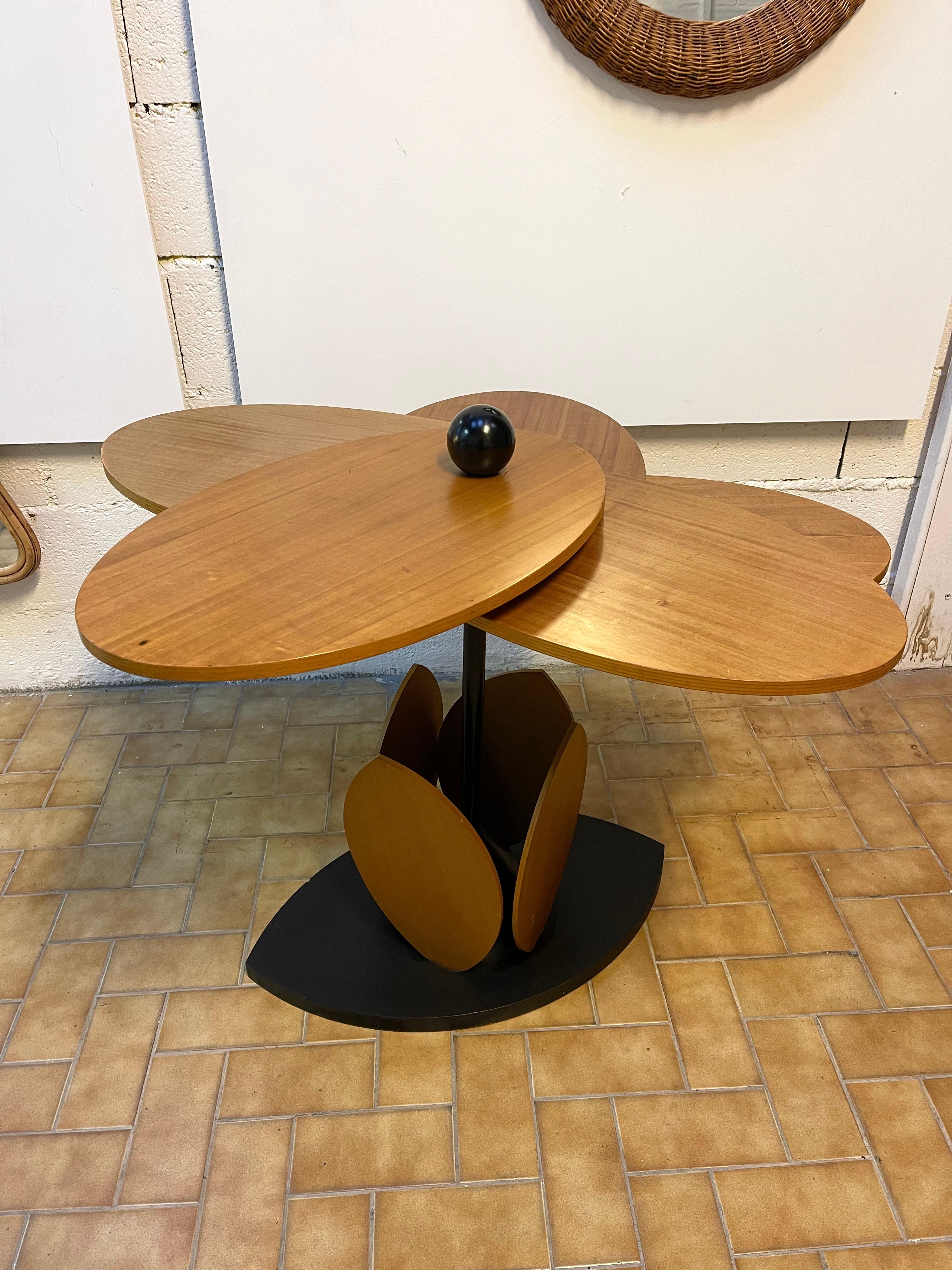 Italian Wood Flower Modular Table. Italy, 1980s For Sale