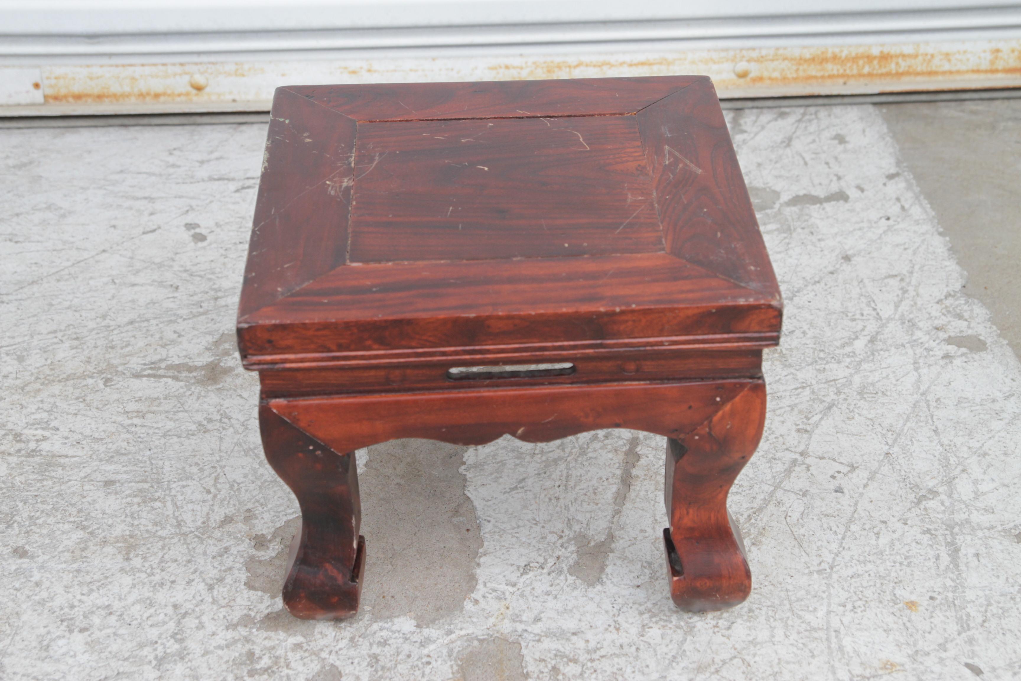 Reposapiés chino VIntage Hongmu Chino en venta