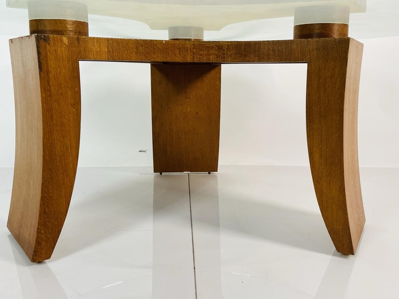 Wood & Glass Coffee Table in the style of Vladimir Kagan 7