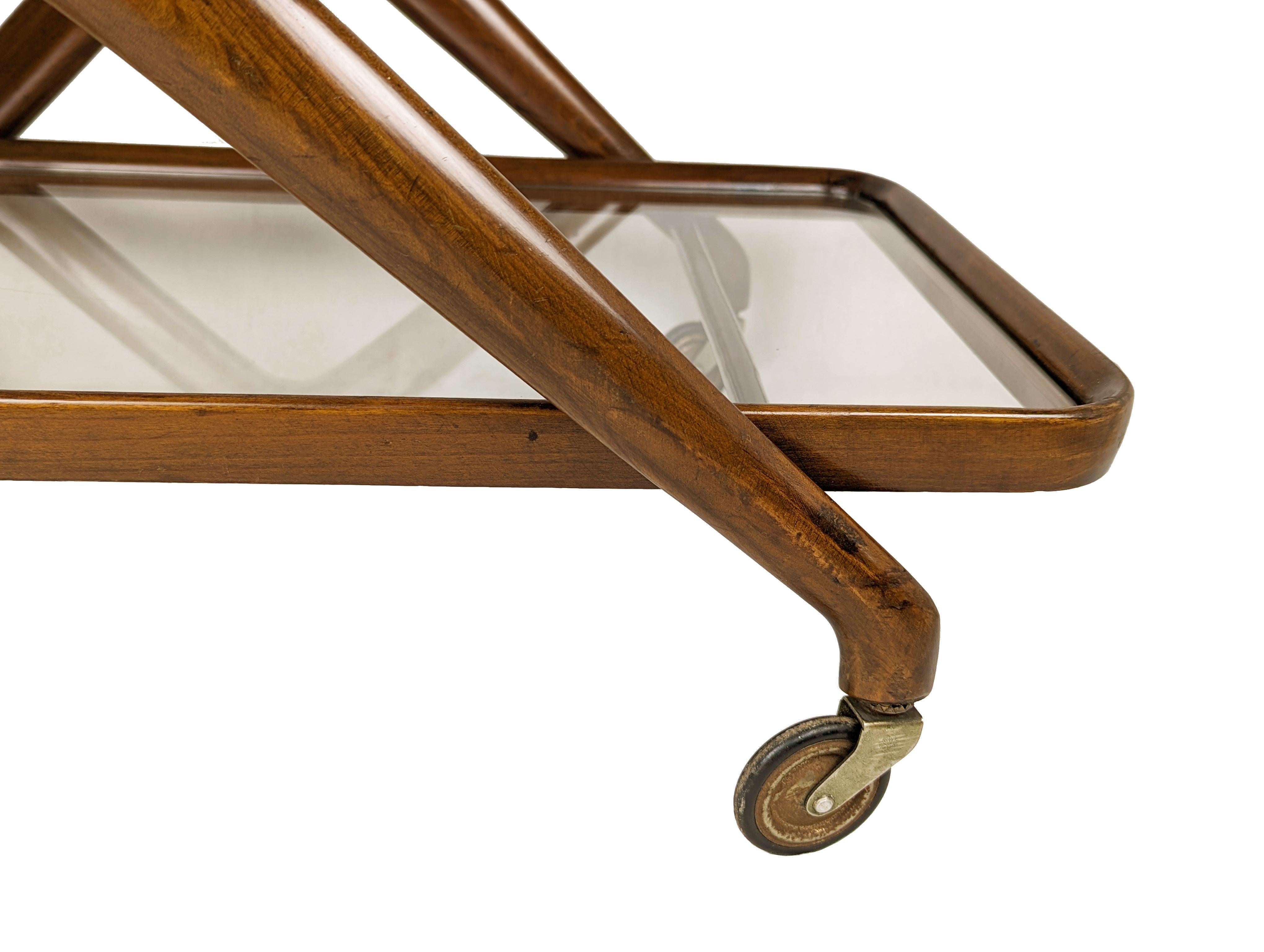 Italian Wood & glass Mid-century modern trolley by Cesare Lacca for Cassina For Sale