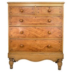 Wood Grain Chest of Drawers