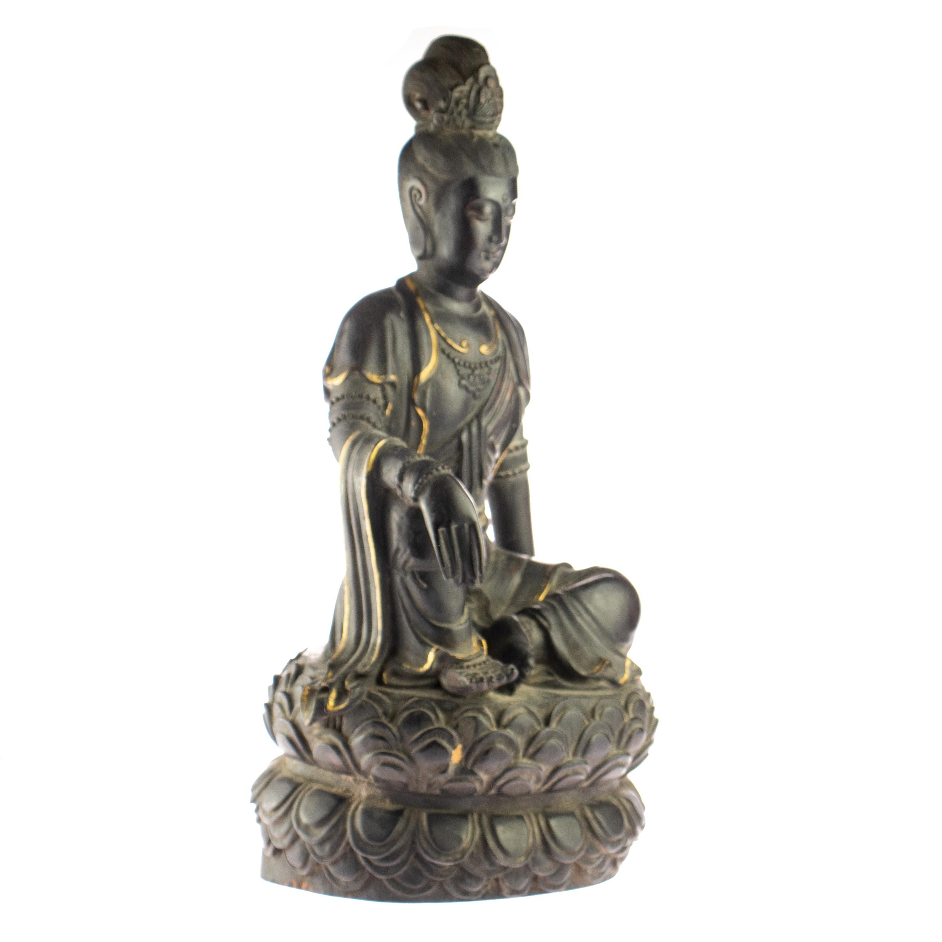 An antique and exceptional work of art dating back to the middle of the XXth century. A unique masterpiece, a legacy of the Chinese Craft of Wood Incision. A passionate piece of traditional Buddhist Chinese Art, handmade by local masters,
