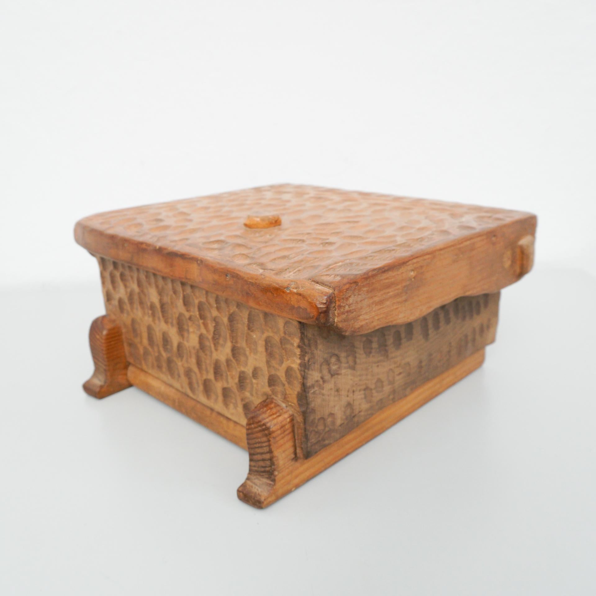 Wood Handcarved Box After Alexandre Noll For Sale 4