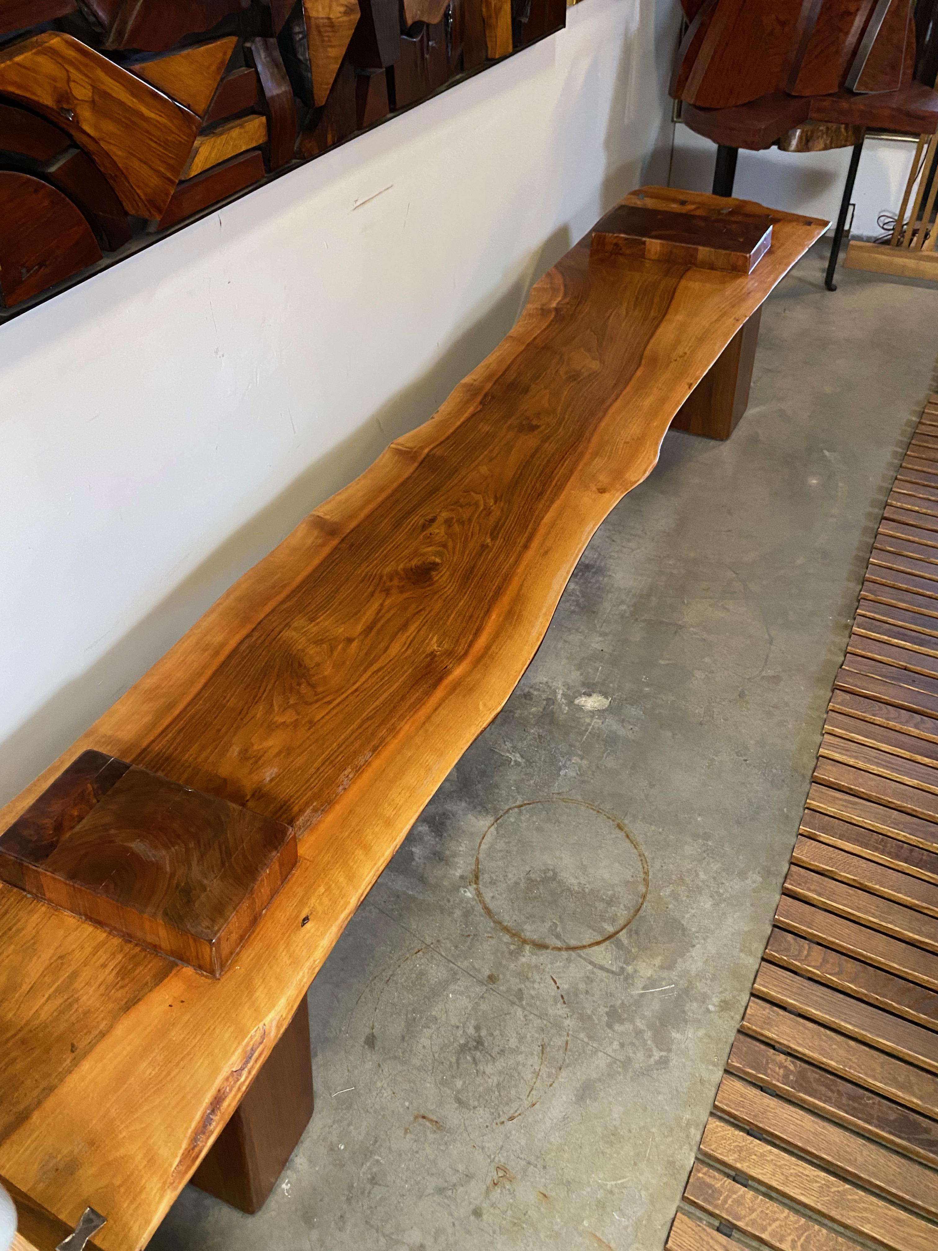 Wood Henge French and American Walnut Slab Bench In Excellent Condition For Sale In Los Angeles, CA