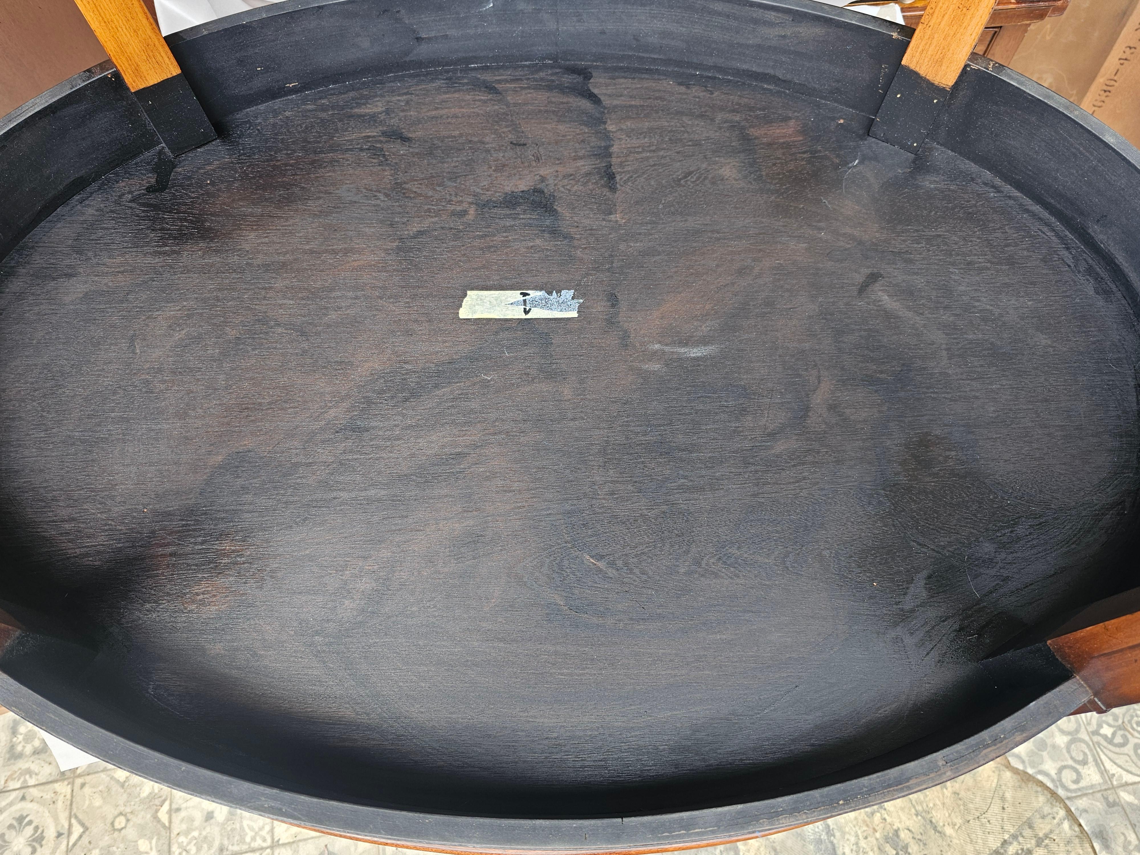 Table à plateau Norfolk incrustée de bois exotiques mélangés de style Hogan Sheraton en vente 3
