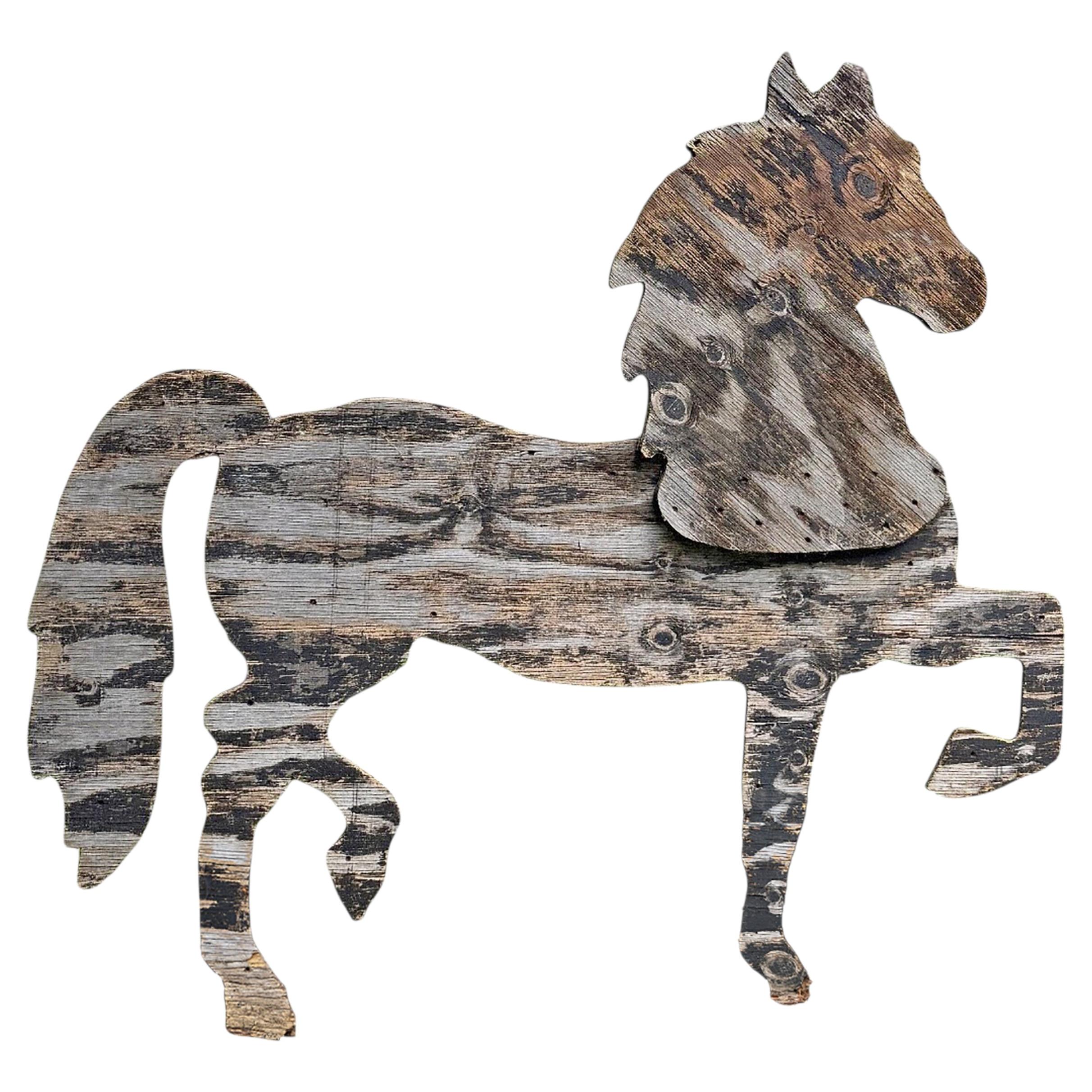 Silhouette de cheval en bois plutôt grande, provenant de la forge d'un forgeron en vente