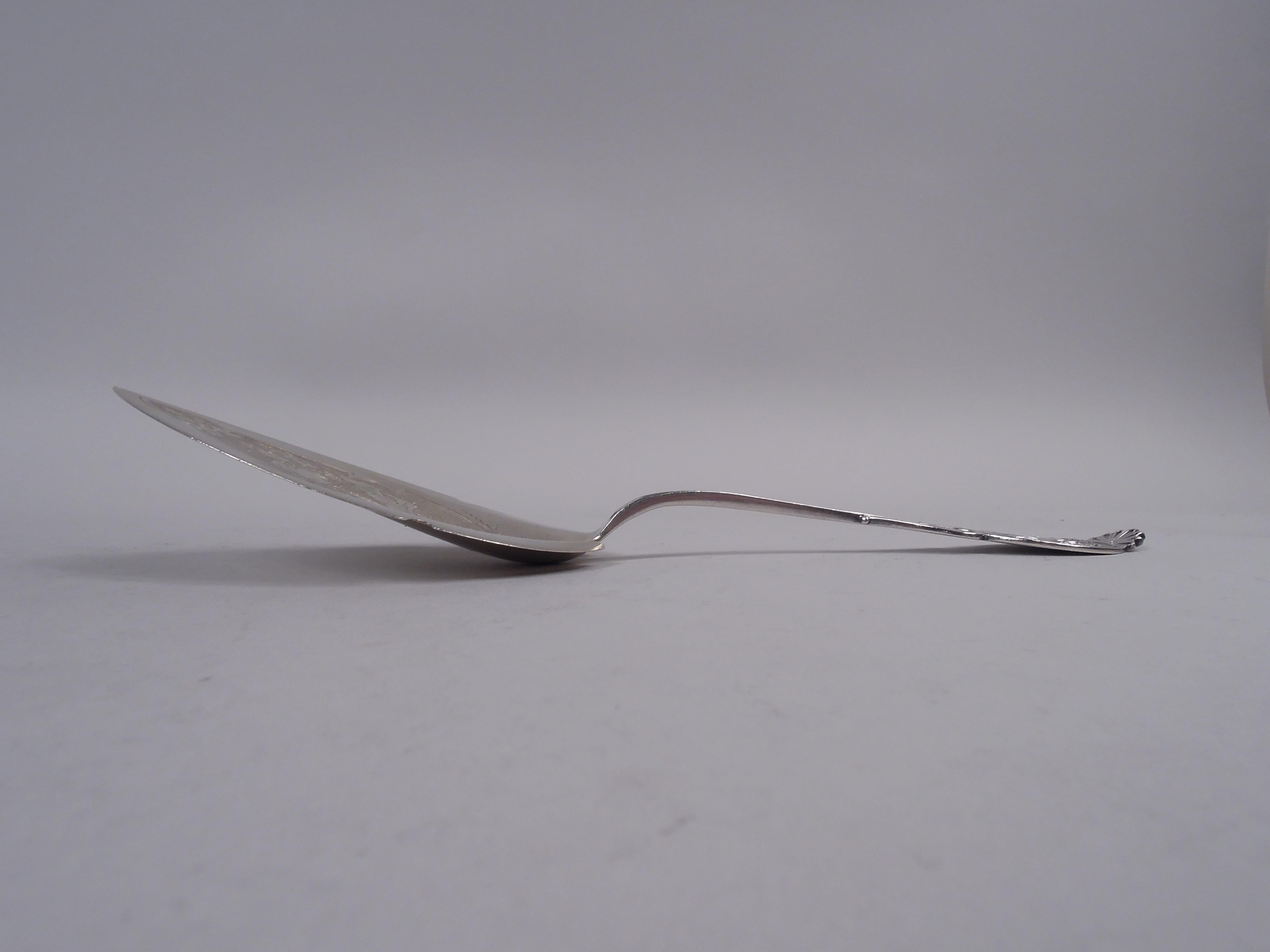 Classique américain Wood & Hughes Couvert à tarte en argent avec médaillon et pièce de Diana en vente