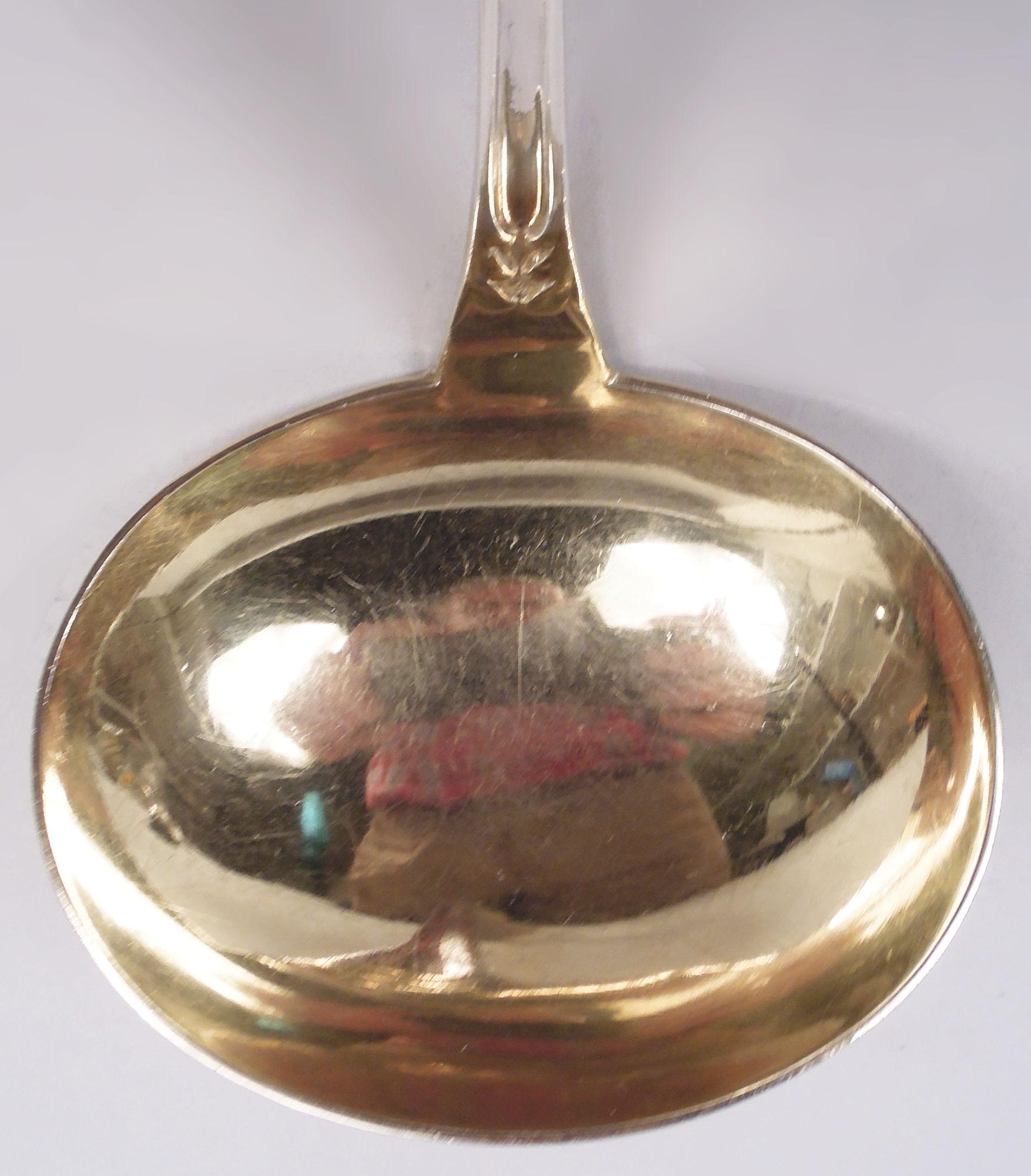 Perlé Wood & Hughes New York Medallion Diana Sterling Silver Soup Ladle (louche à soupe) en vente