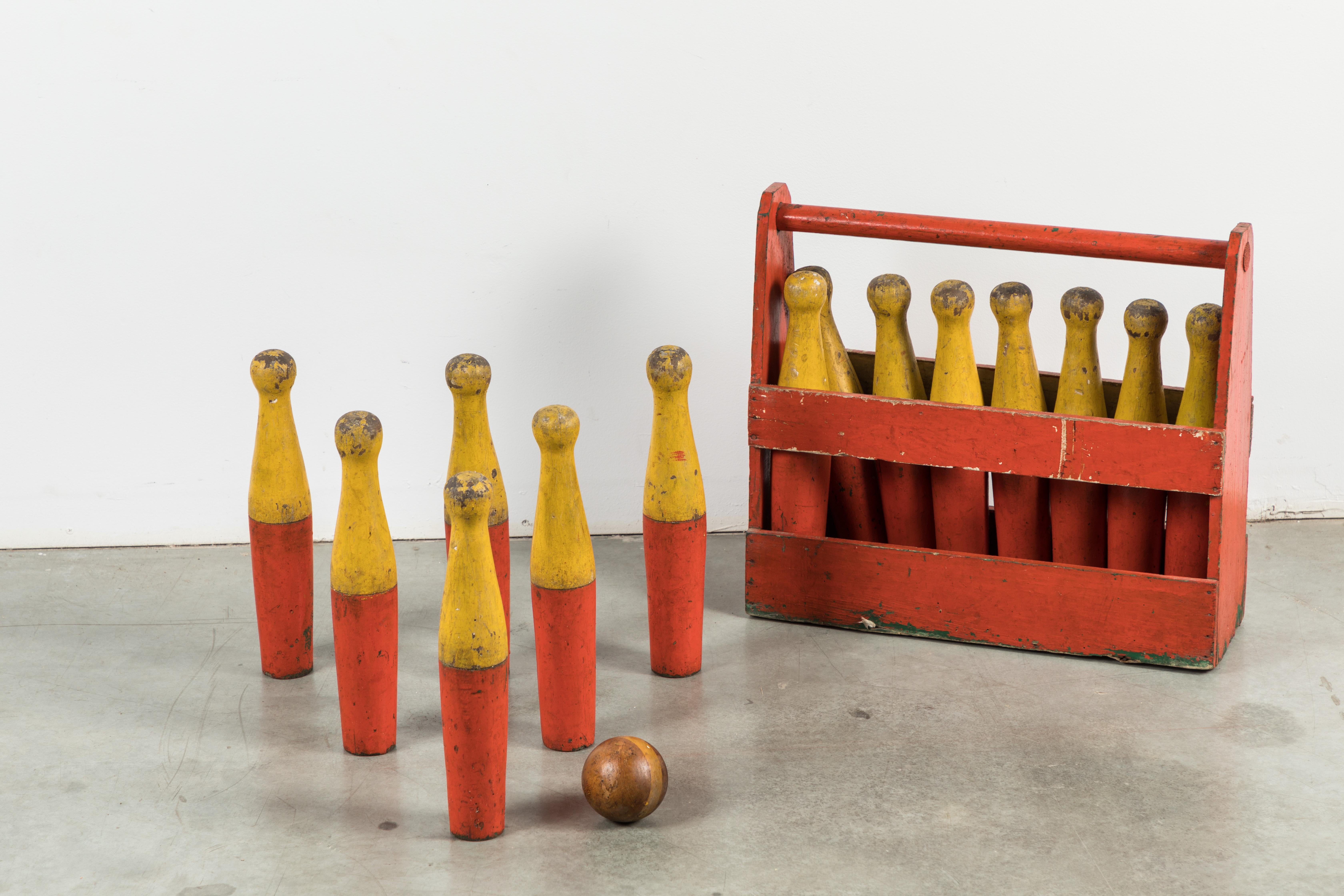 Hand-Painted Wood Lawn Bowling Game Original Caddy and Bowling Balls, circa 1900 For Sale