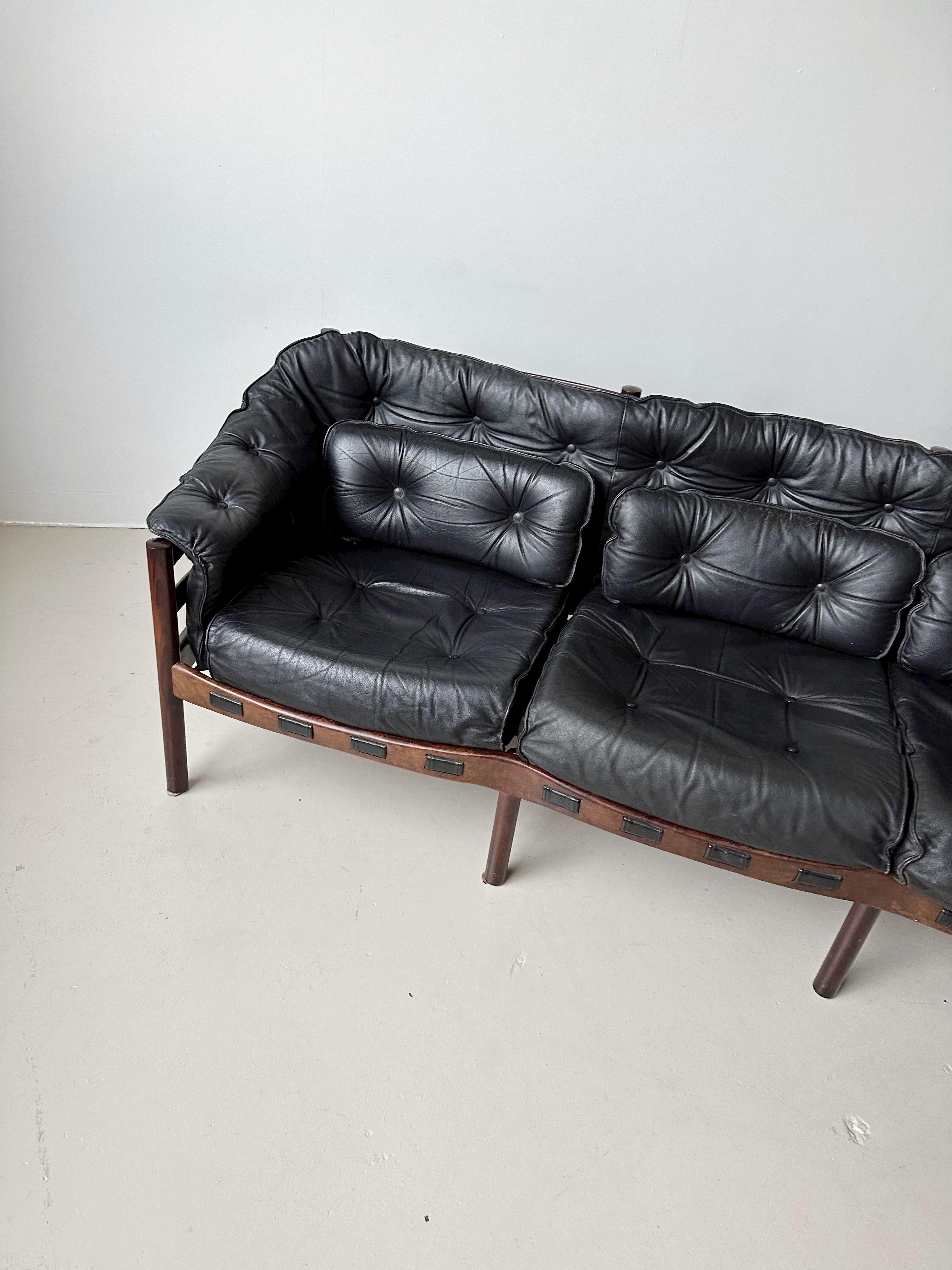 coja leather sofa