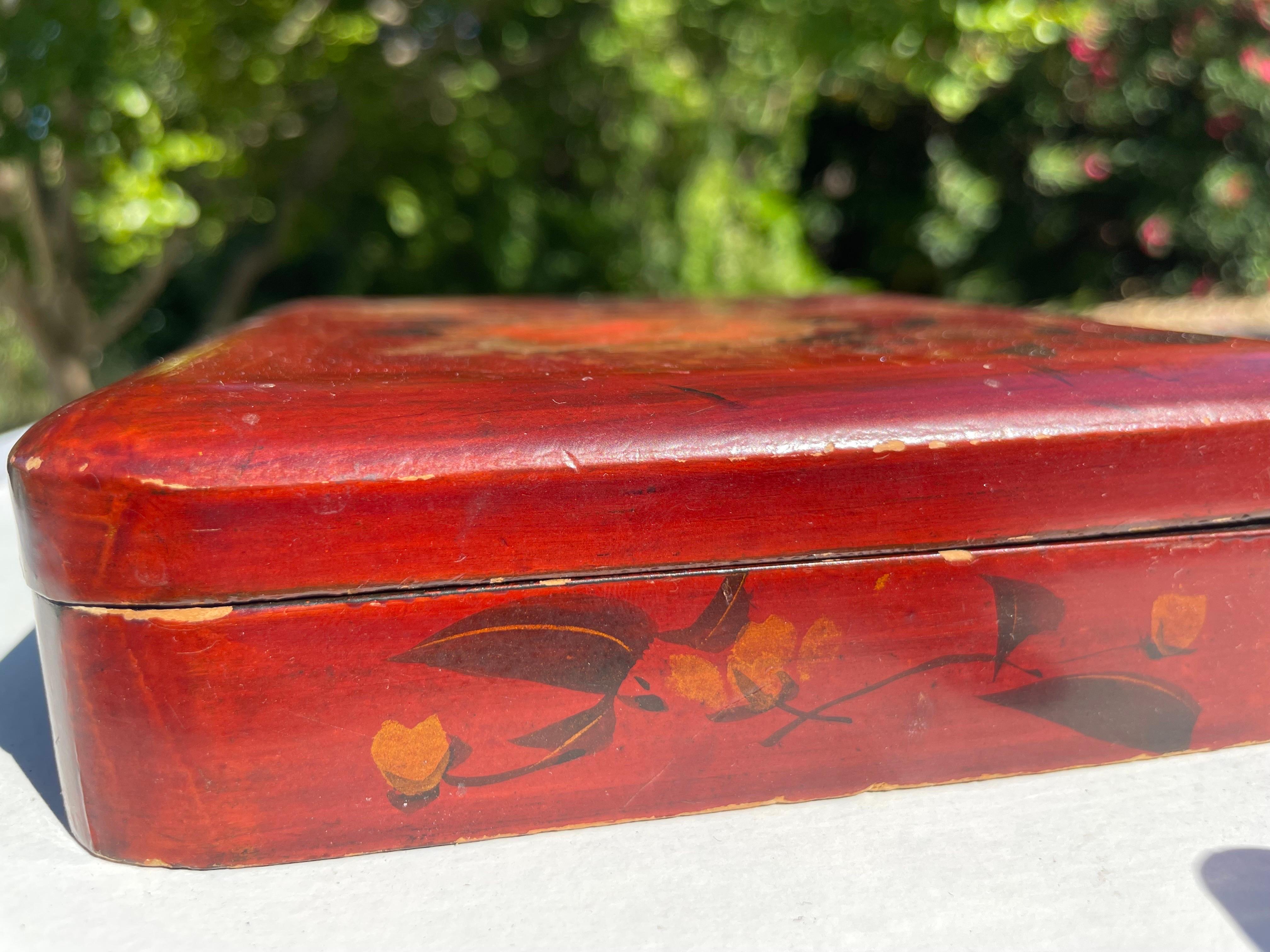 Wood Lidded Box, Hand-Painted and Lacquered, Japanese, Early 20Century For Sale 2