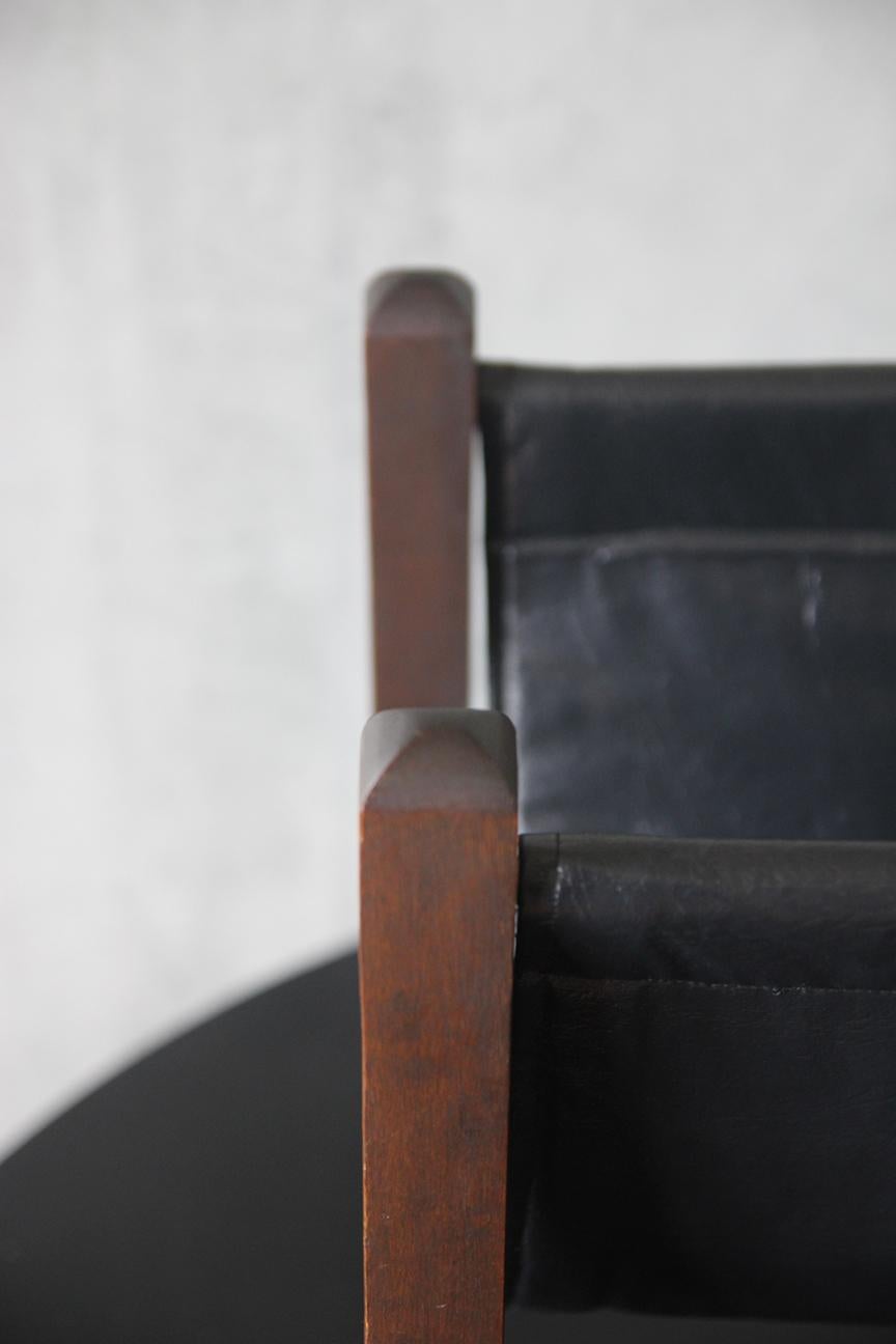 Revistero de madera al estilo de Kai Kristiansen Tapicería en venta
