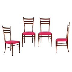 Sedie da pranzo anni '50 in Wood e tessuto magenta di Paolo Buffa, set di 4 pezzi