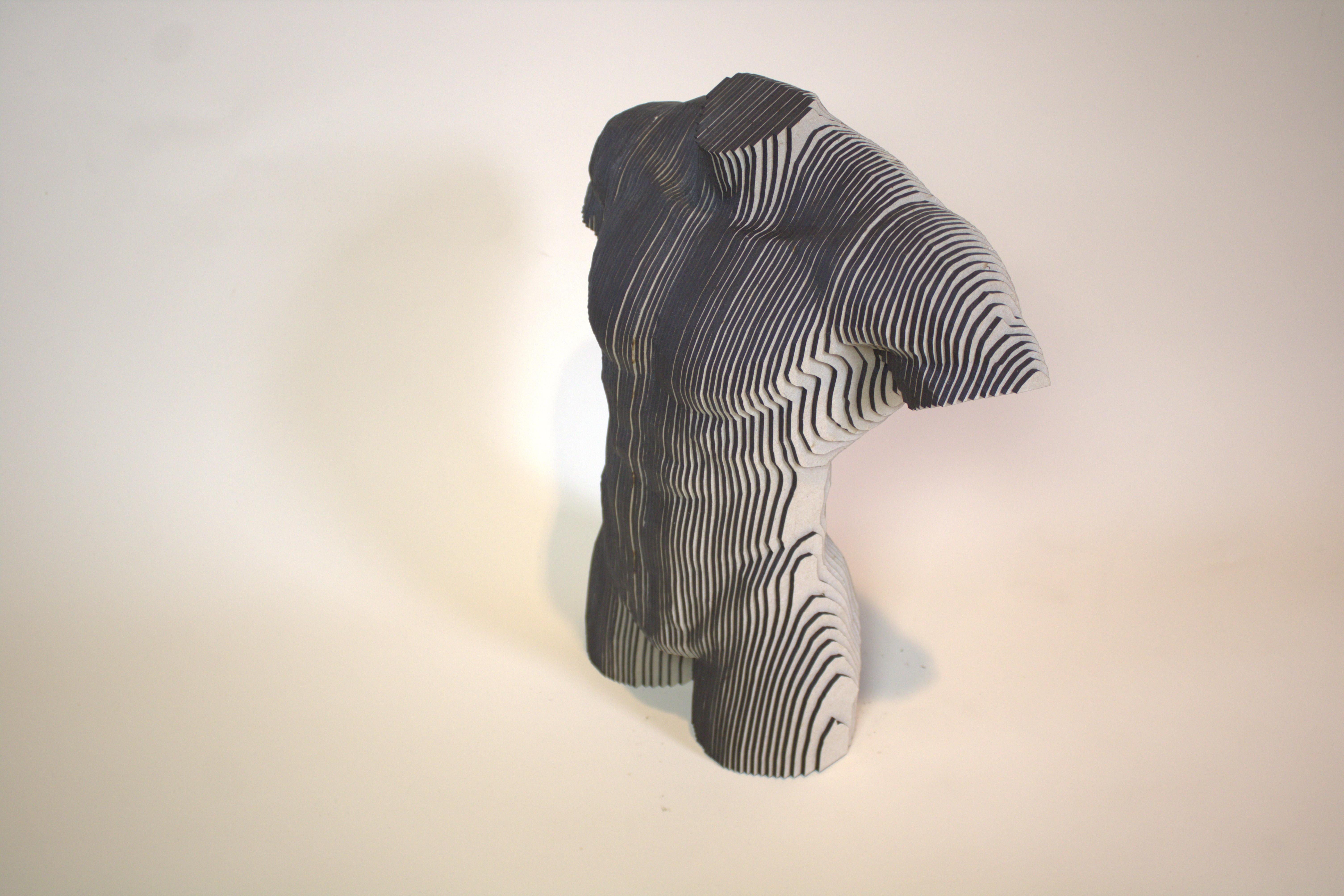 Olandese Scultura di torso maschile in Wood MDF in vendita