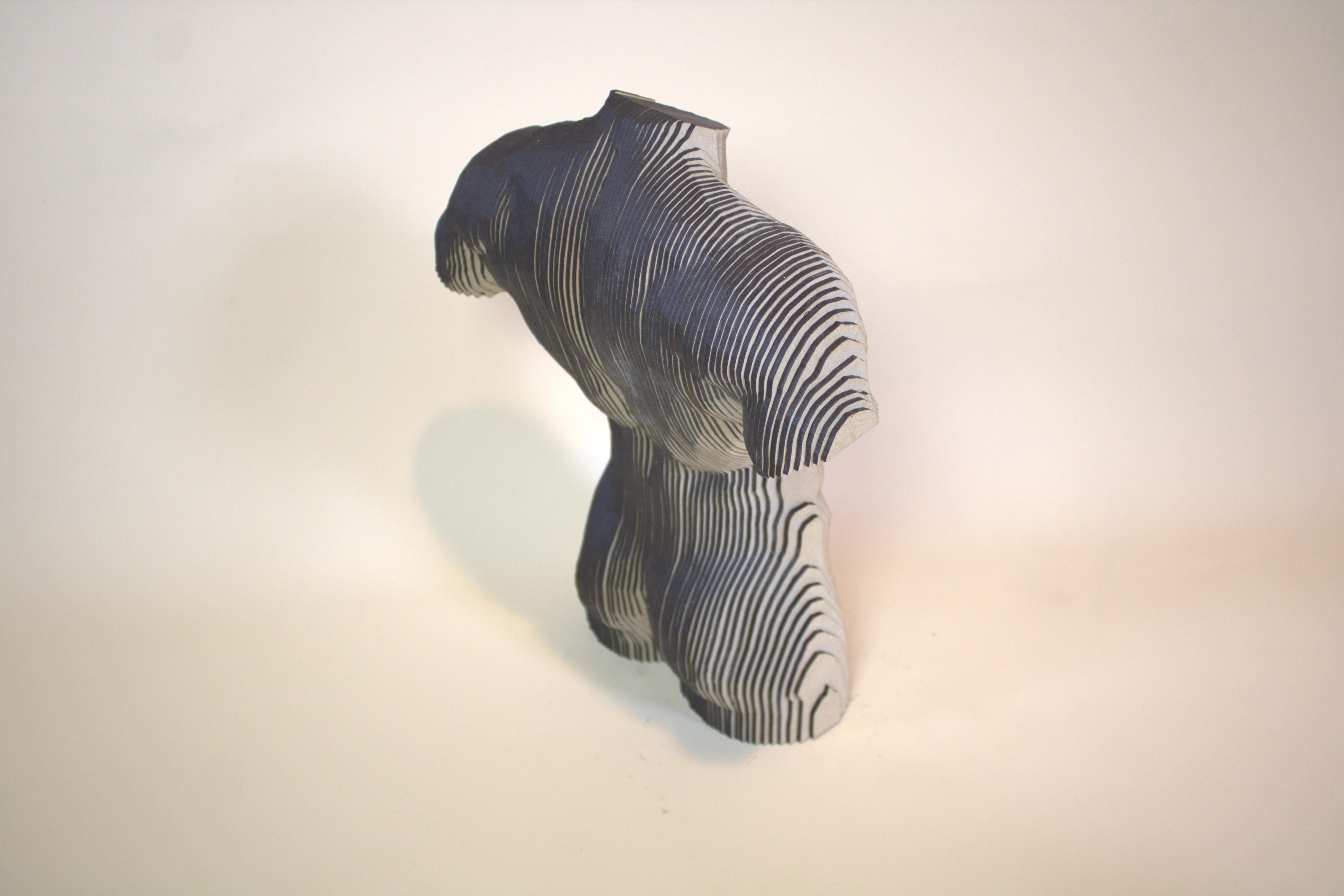 Compensato Scultura di torso maschile in Wood MDF in vendita