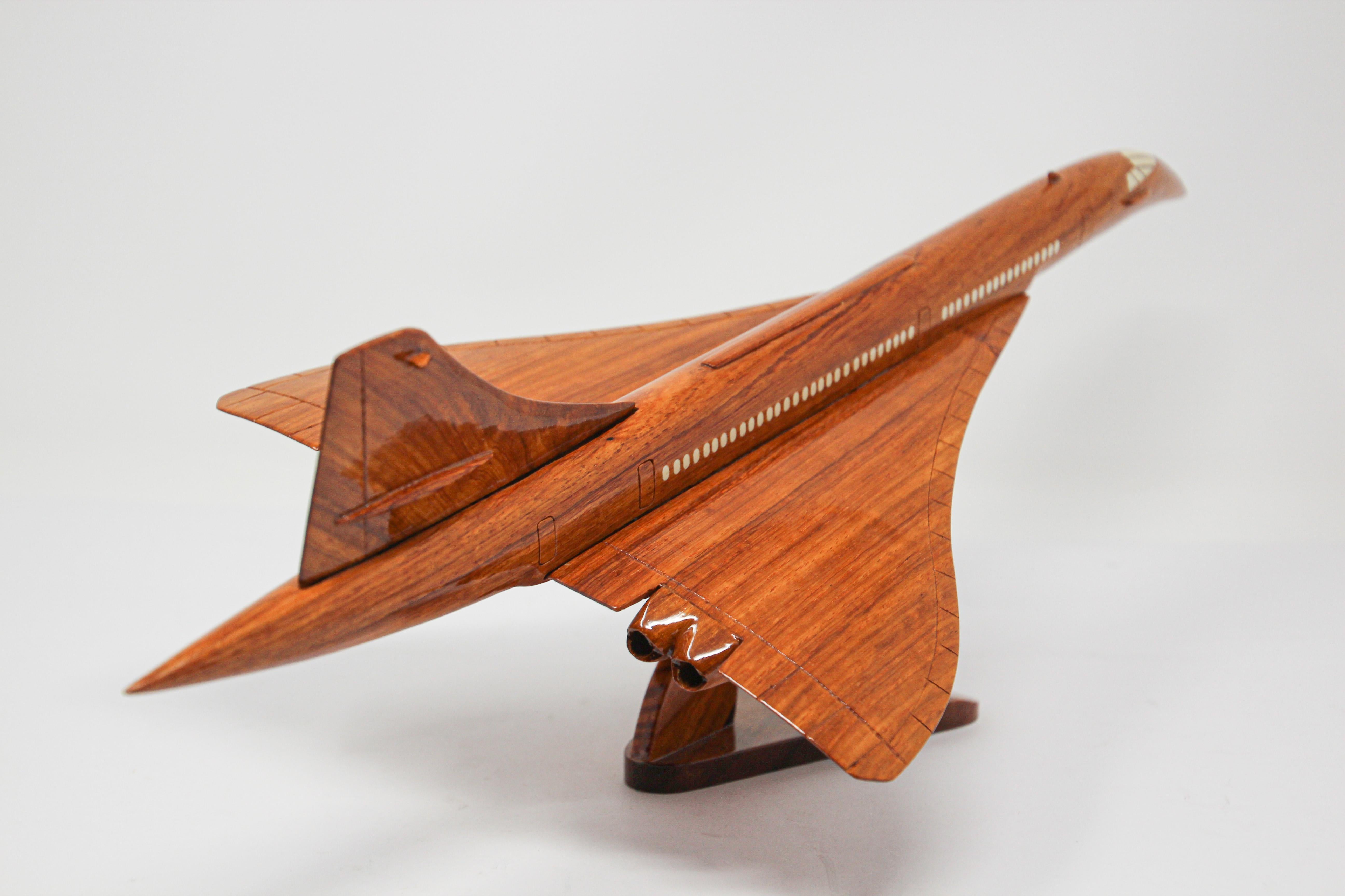 Wood Model of the Concorde Supersonic Aircraft 2