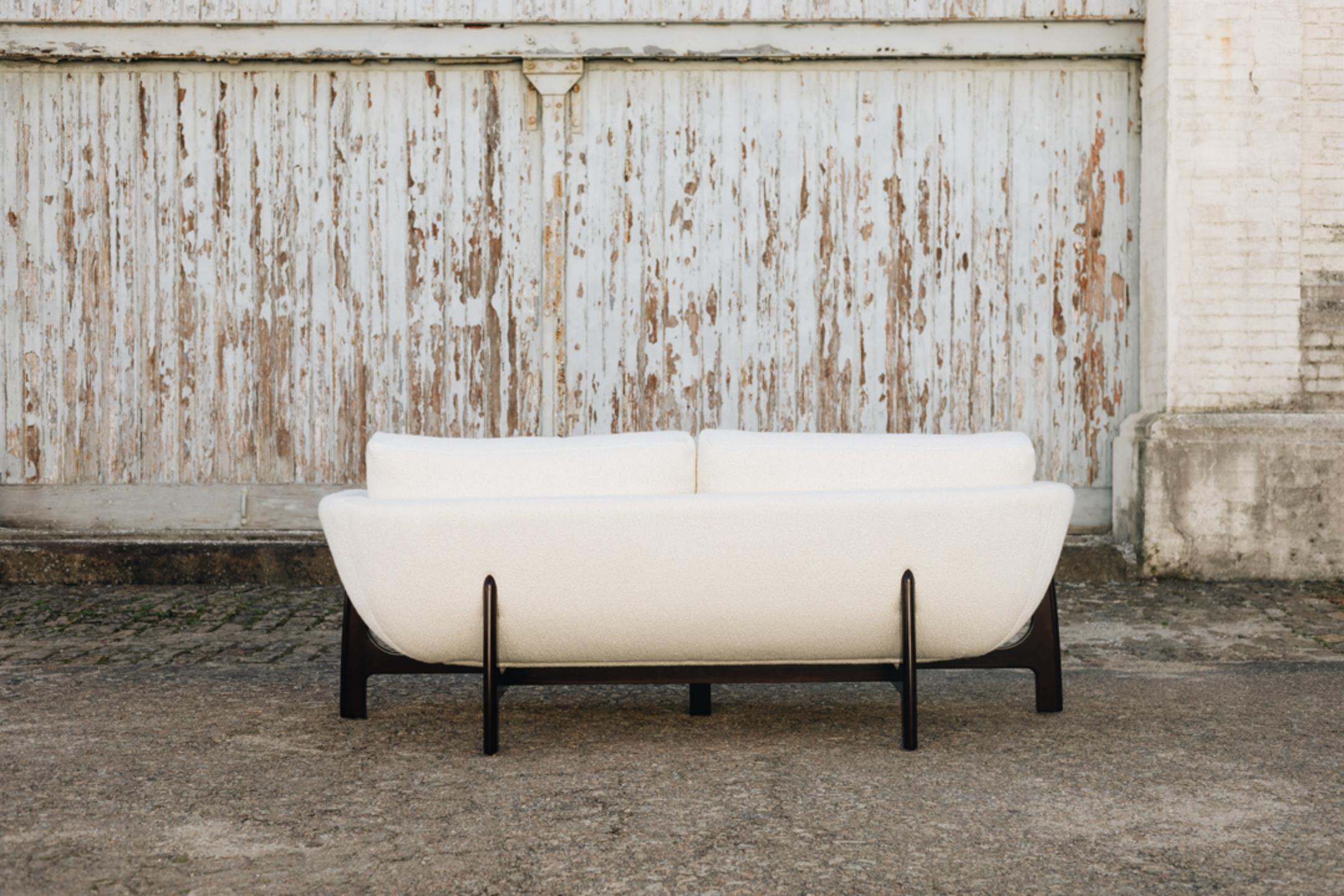 Other Wood Oscar Sofa by DUISTT  For Sale