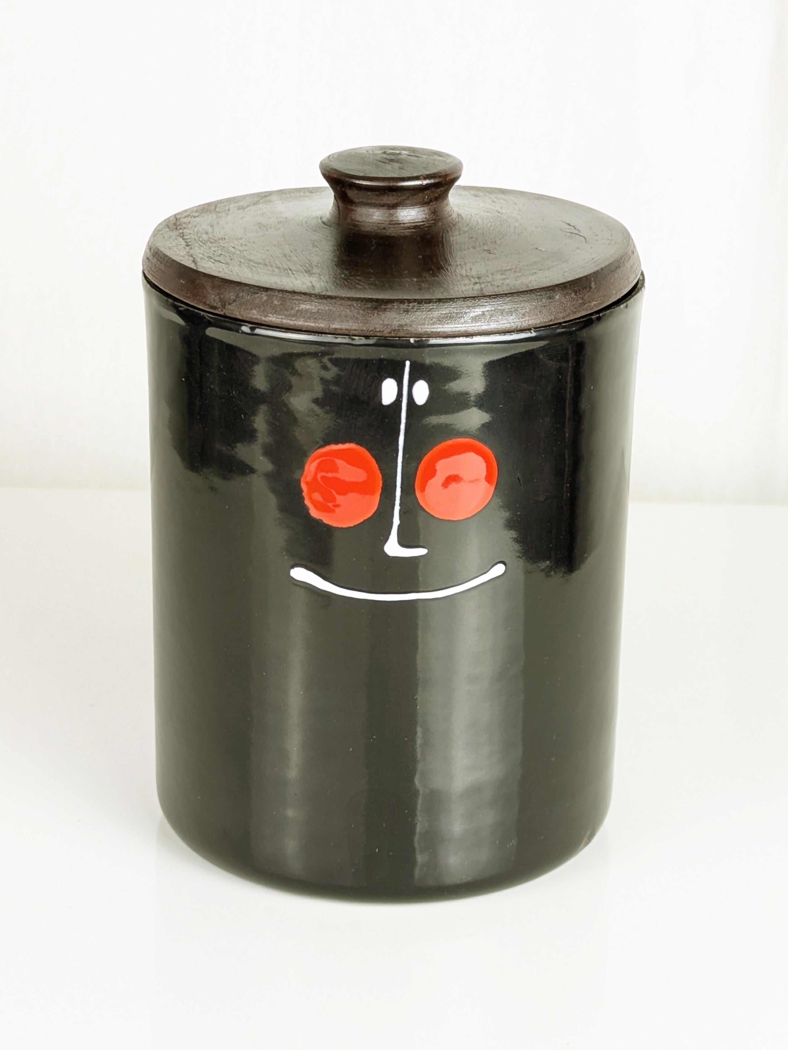 Caja de madera esmaltada roja, blanca y negra de los años 60 de Siva Era espacial en venta