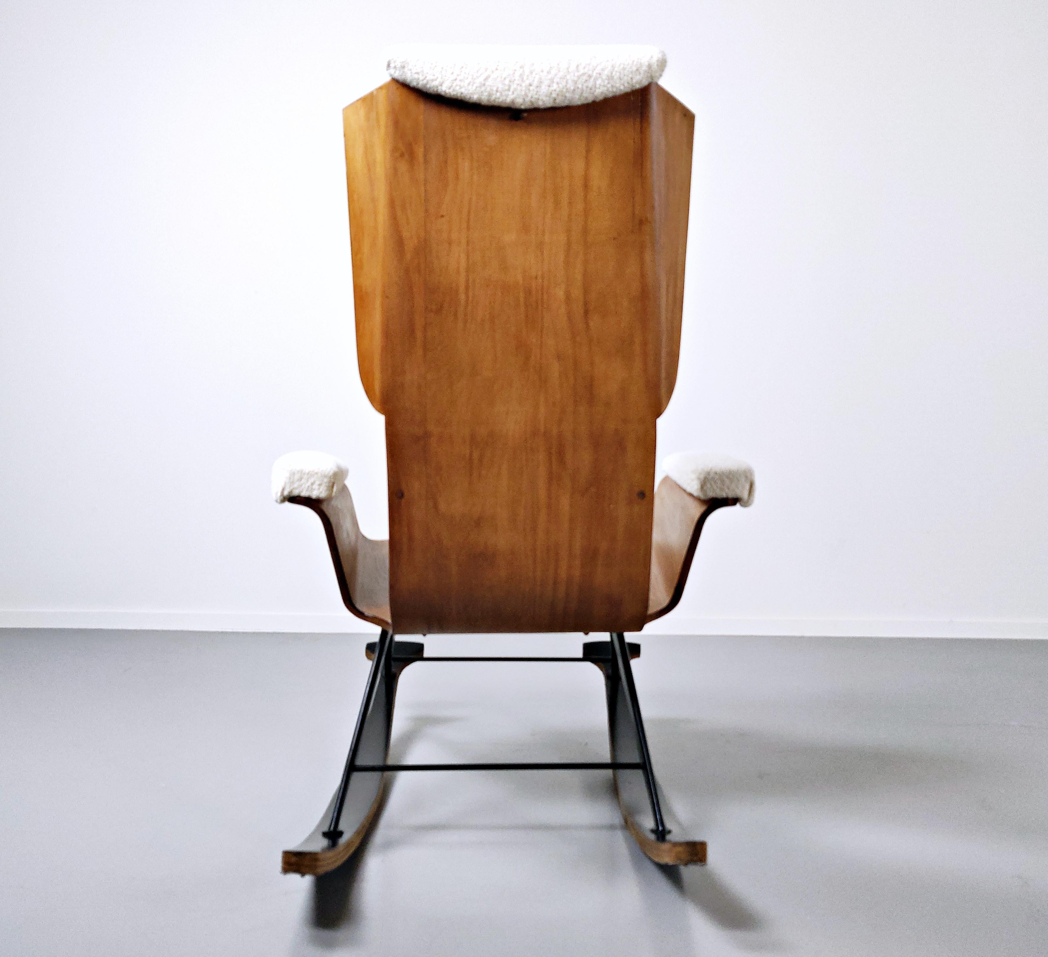 Wood rocking chair by Carlo Ratti - Italy 1960s 1