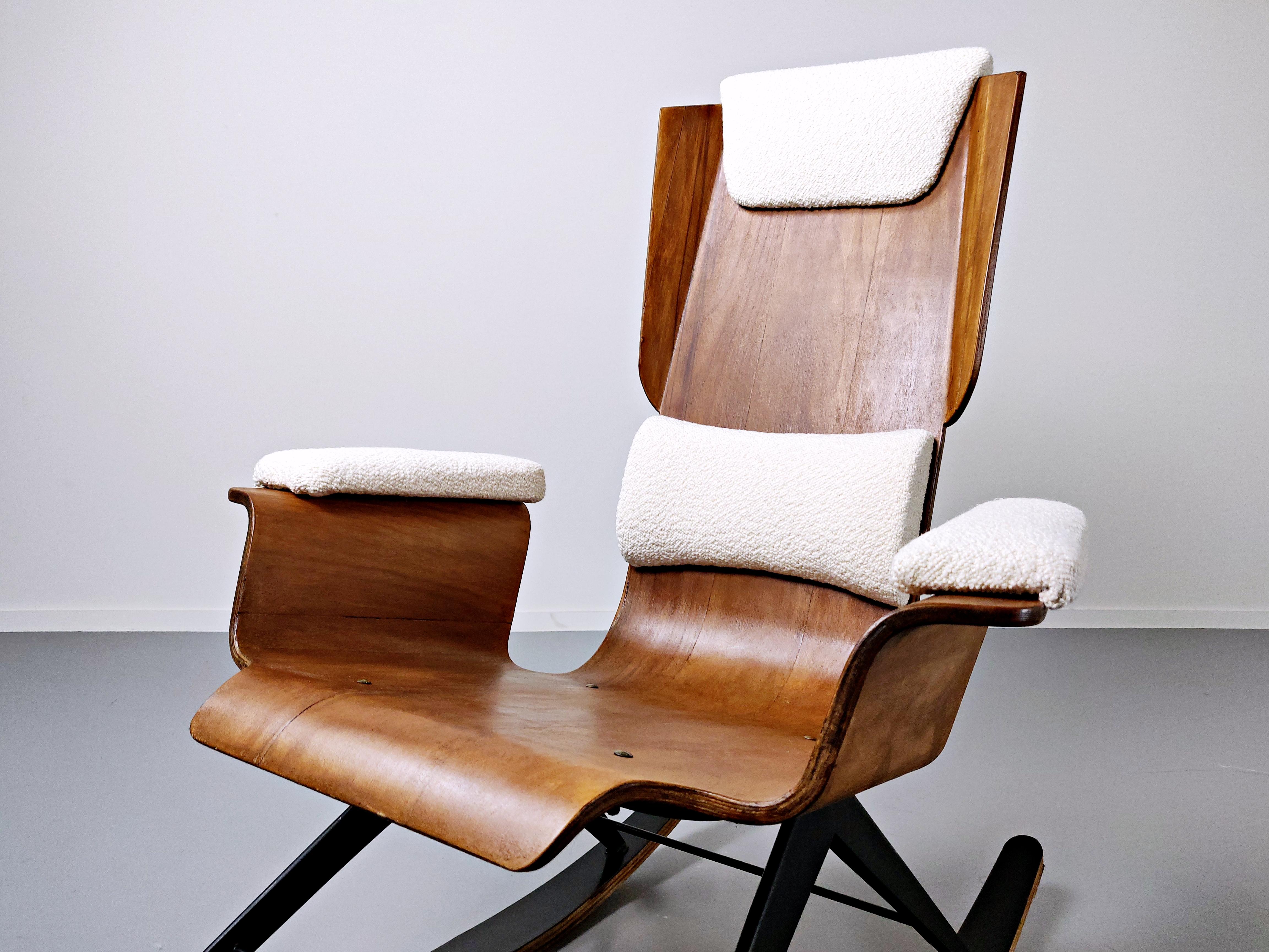 Wood rocking chair by Carlo Ratti - Italy 1960s 2