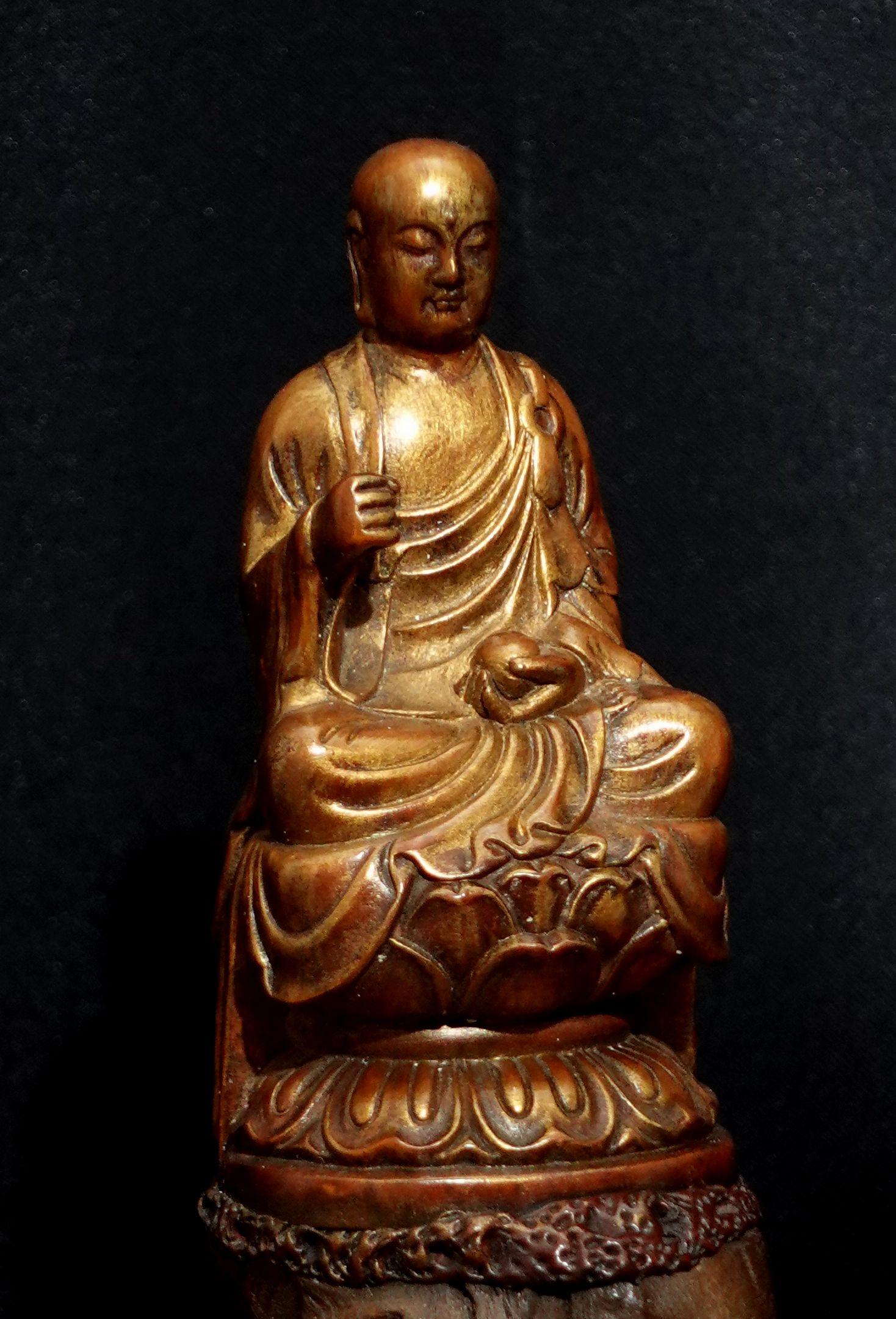 Asiatique Sculpture en racines de bois de Jizu Bosatsu, le Bodhisattva Jizo en vente