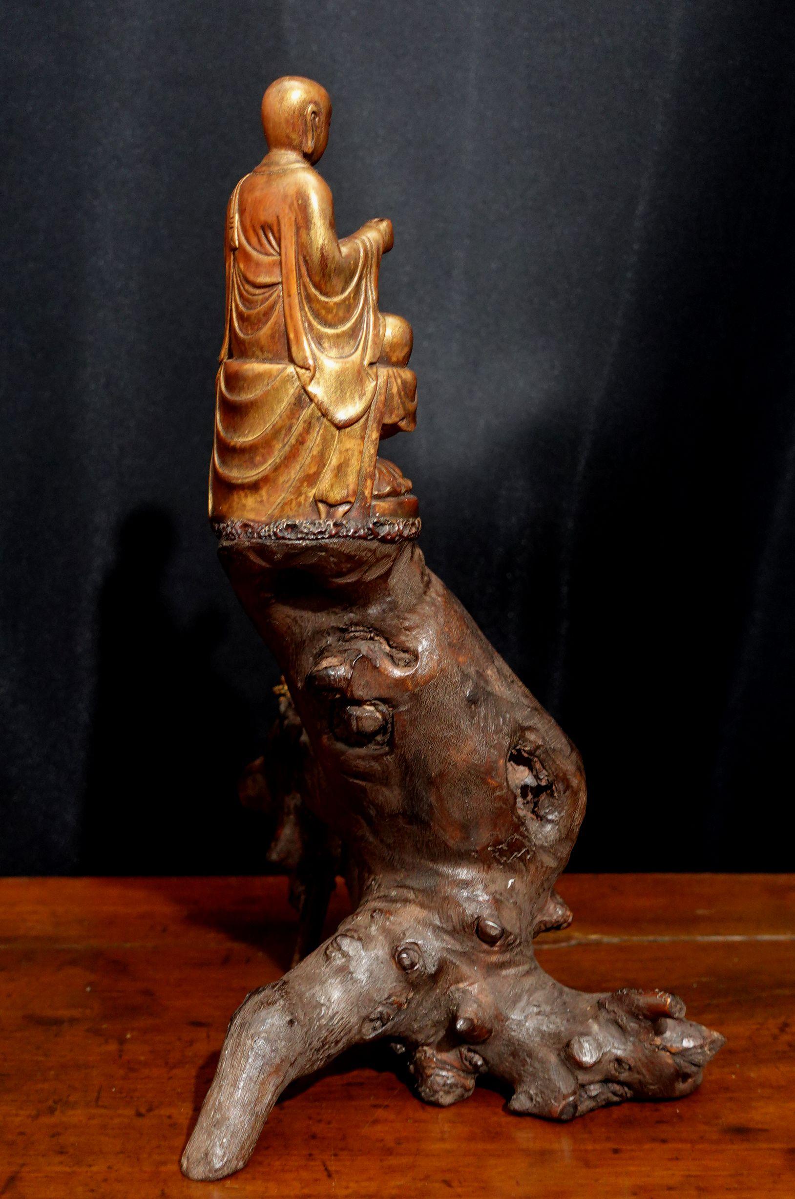 Sculpture en racines de bois de Jizu Bosatsu, le Bodhisattva Jizo en vente 2