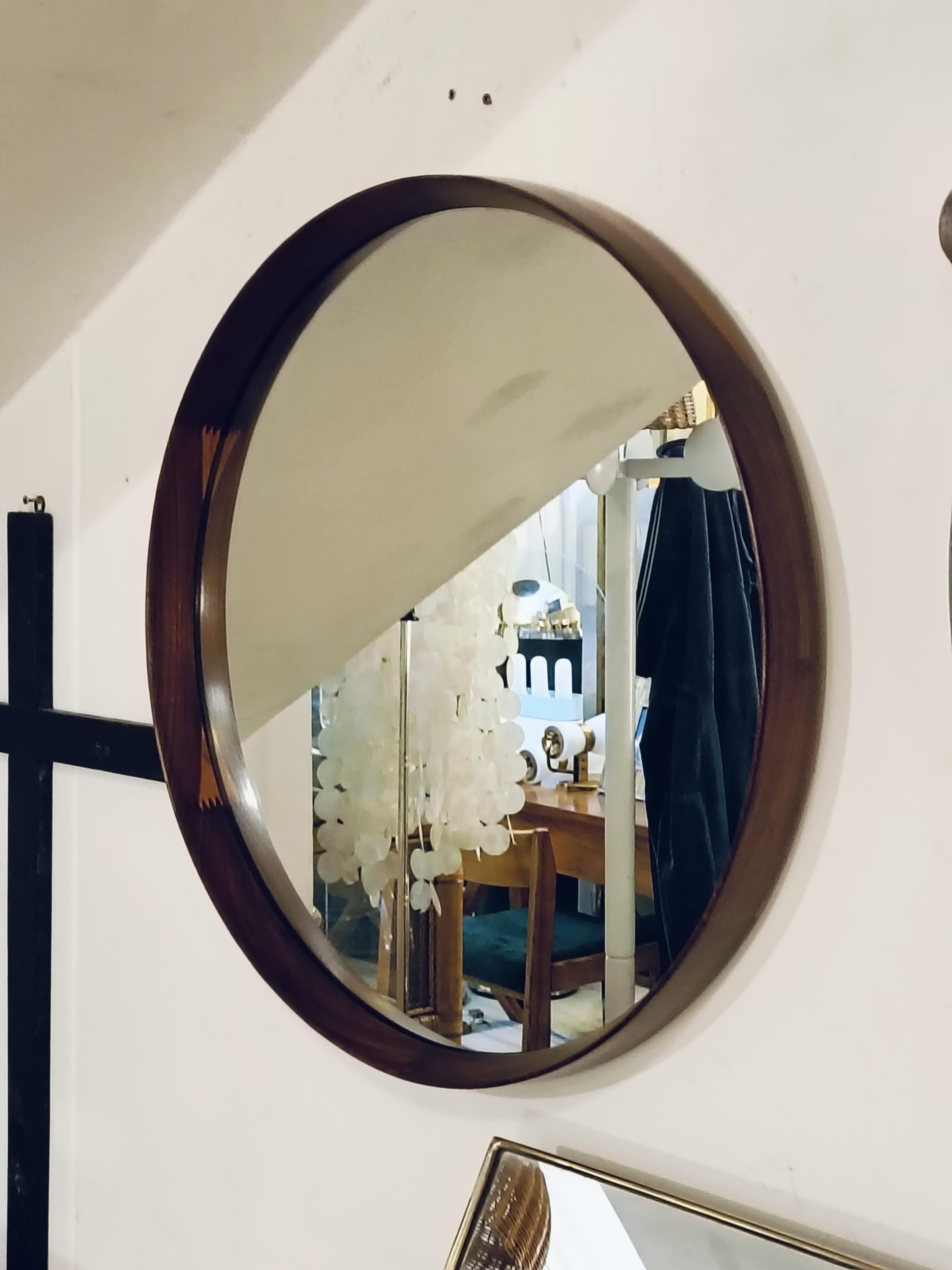 Wood Round Wall Mirror, Italy, 1960s In Good Condition For Sale In Naples, IT